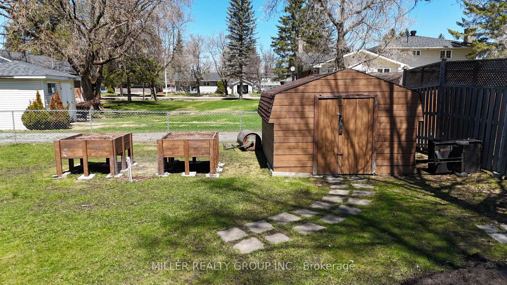 Photo 18 of 37 Tenth Avenue, Englehart — HOMEH