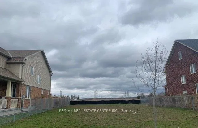 Photo 2 of 202 Symington Avenue, Oshawa, Windfields — HOMEH