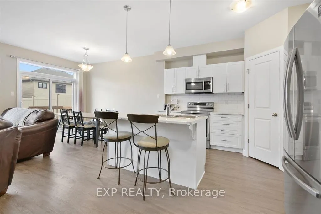 Photo 6 of 14 Taber Street S, Carleton Place — HOMEH