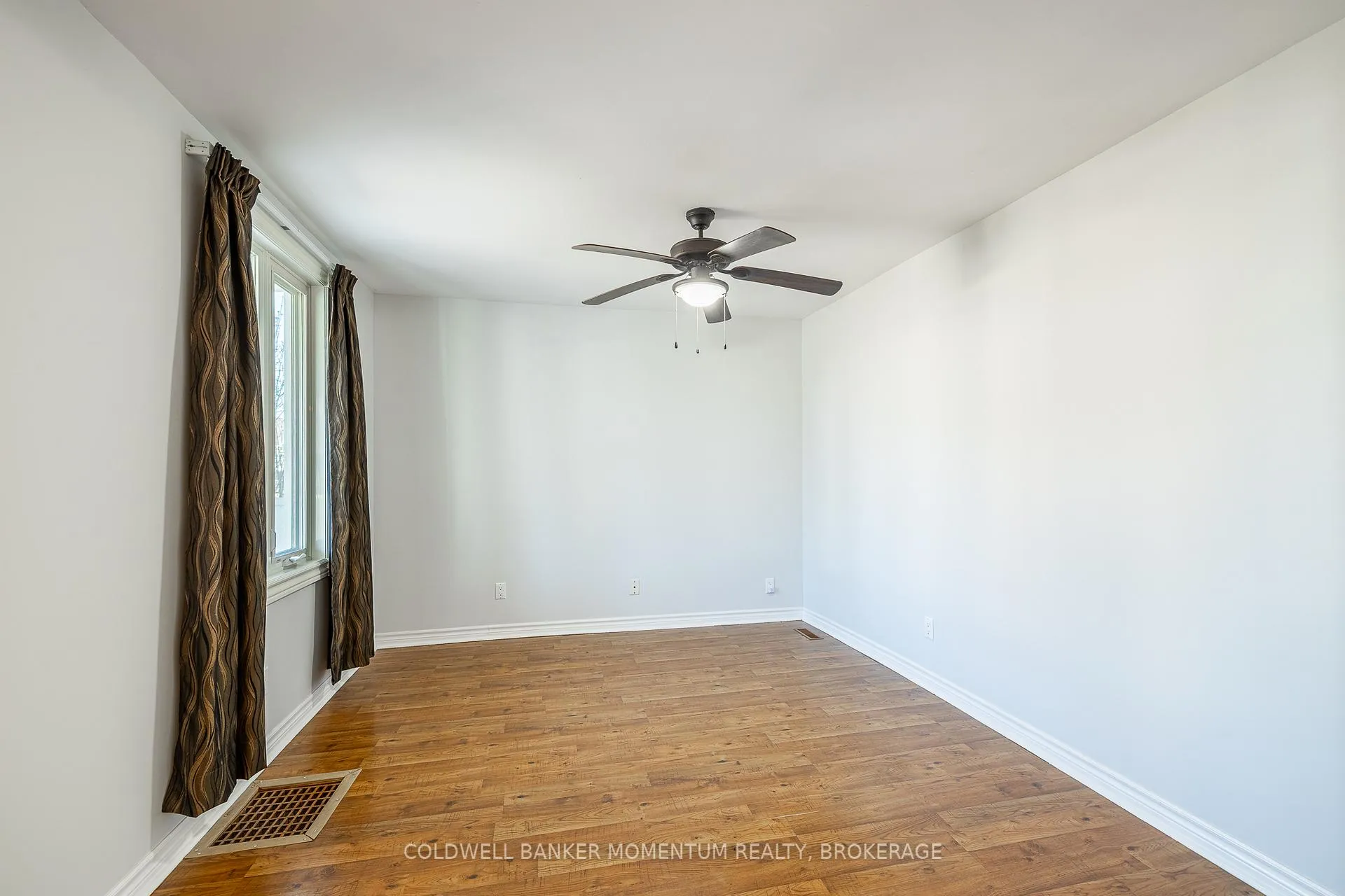 Photo 7 of 60 Patricia Street, Thorold, Thorold Downtown — HOMEH