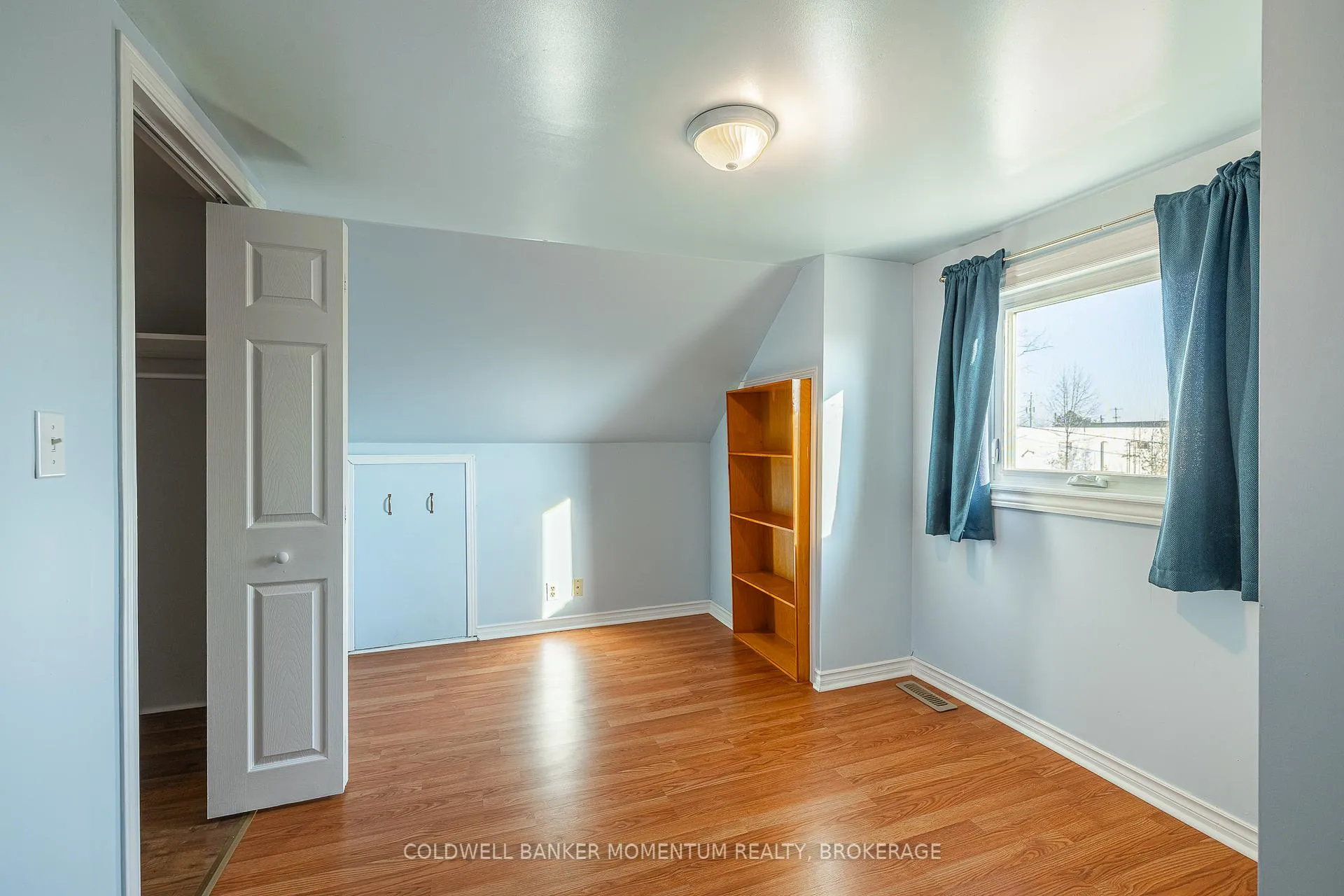 Photo 20 of 60 Patricia Street, Thorold, Thorold Downtown — HOMEH
