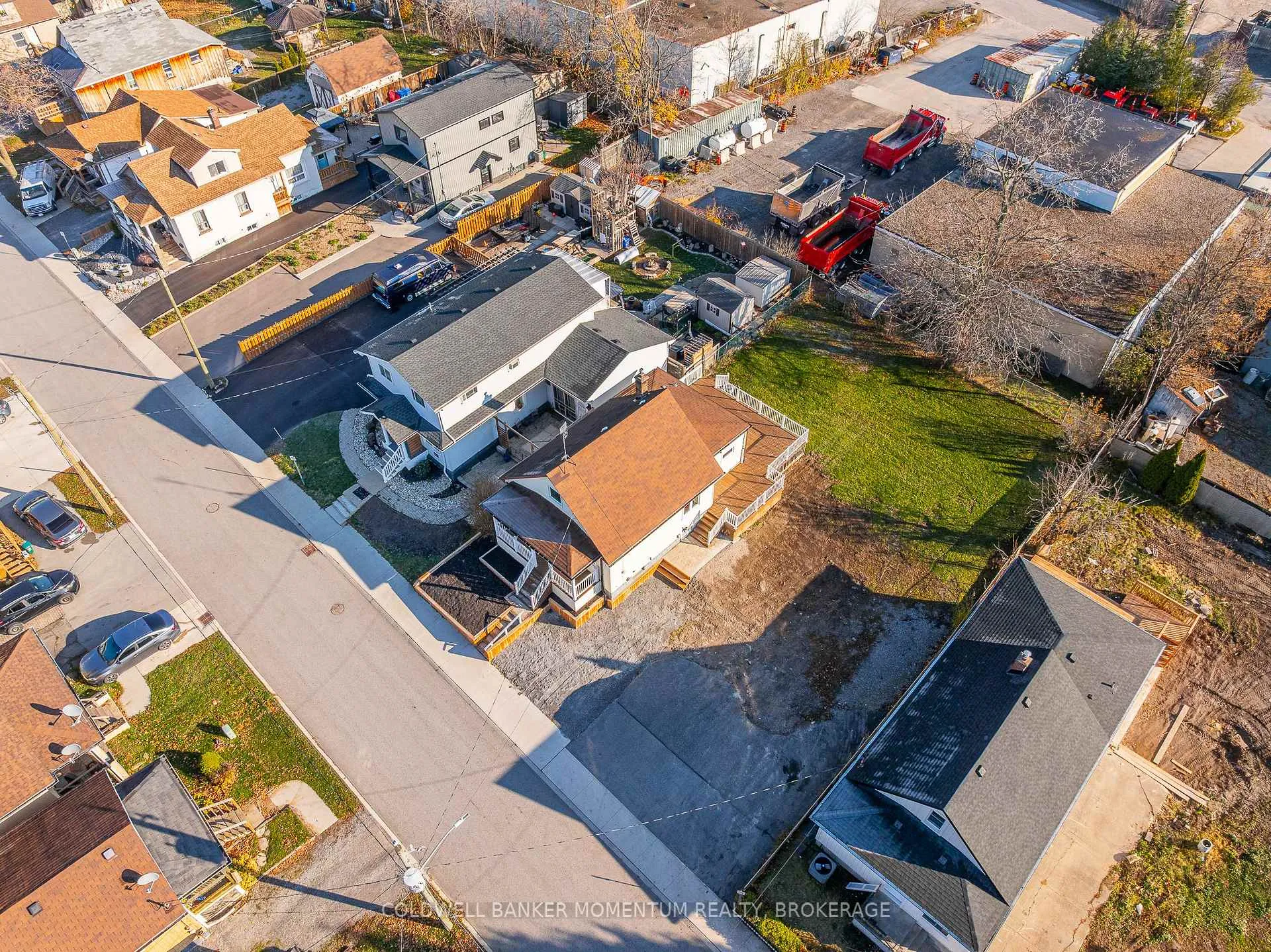 Photo 37 of 60 Patricia Street, Thorold, Thorold Downtown — HOMEH