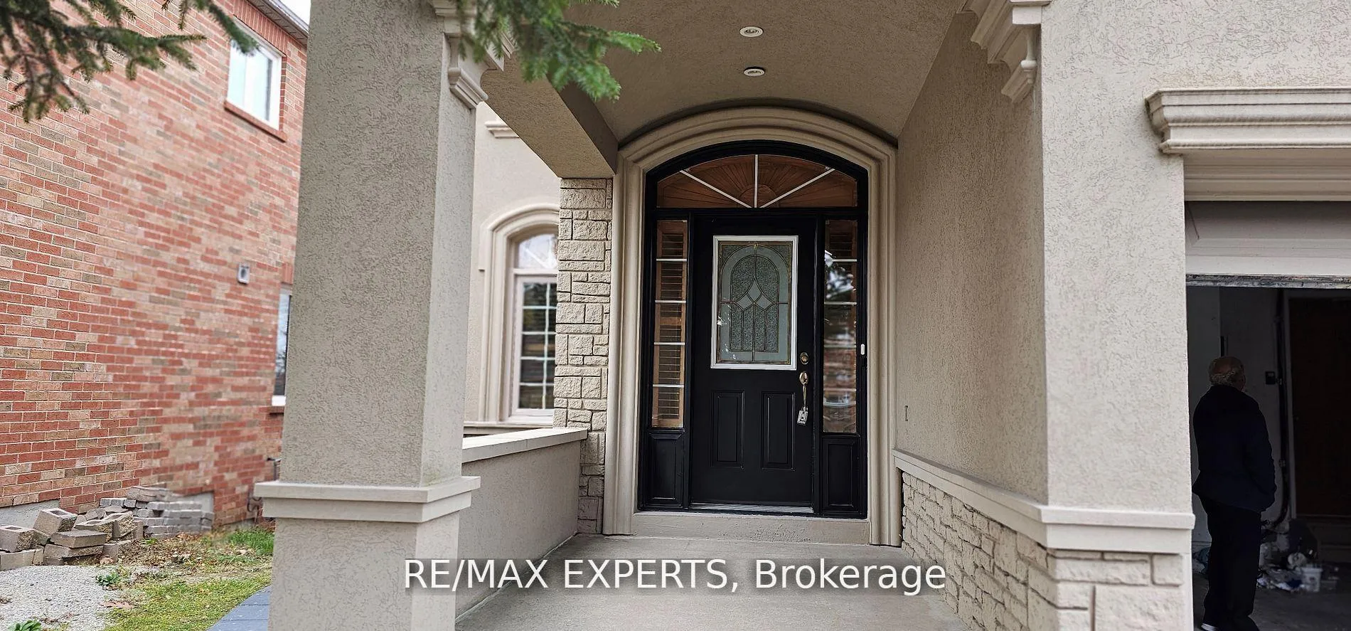 Photo 2 of Unit BSMT, 221 Matthew Drive, Vaughan, East Woodbridge — HOMEH