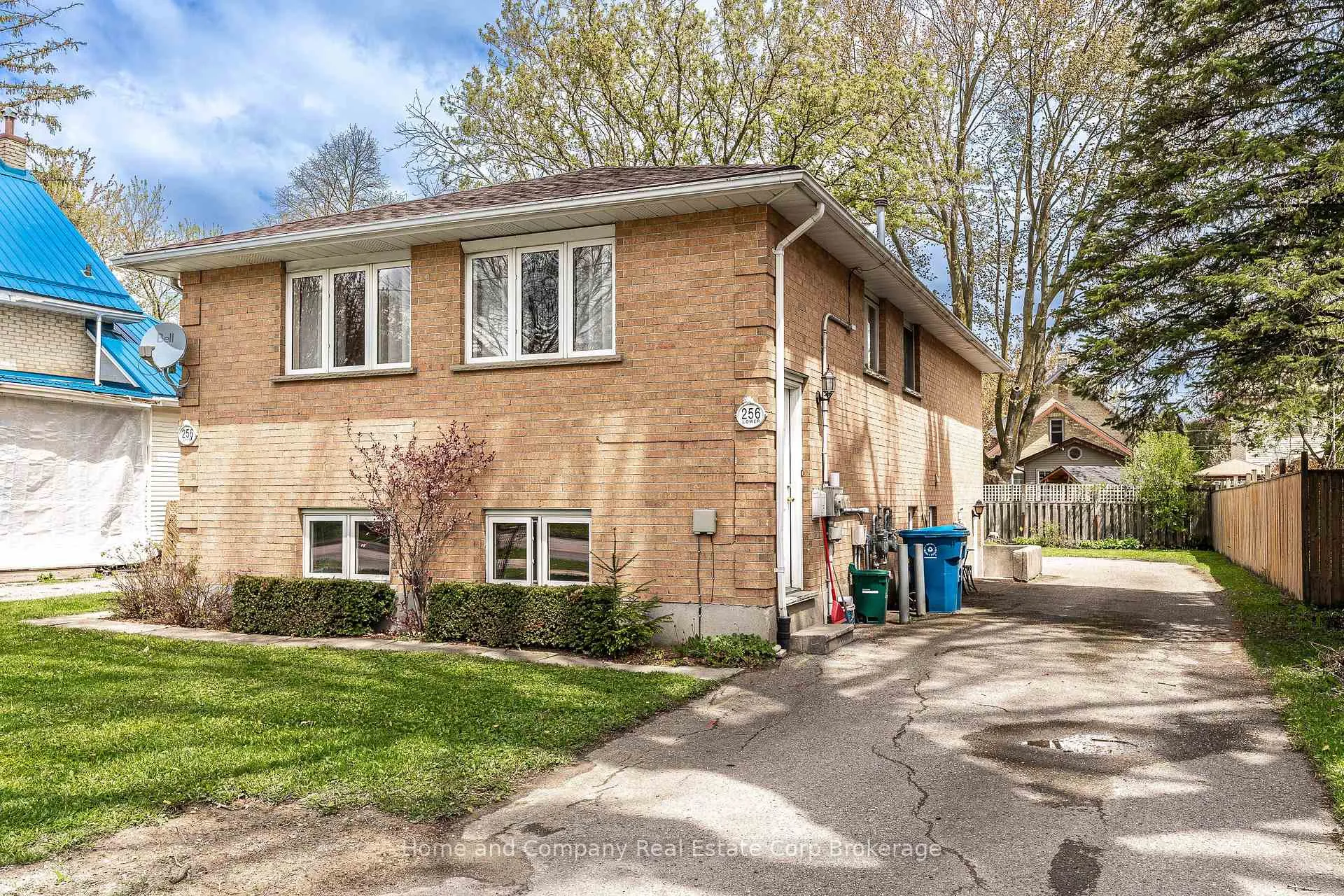 Photo 20 of 256 Huron Street, Stratford — HOMEH