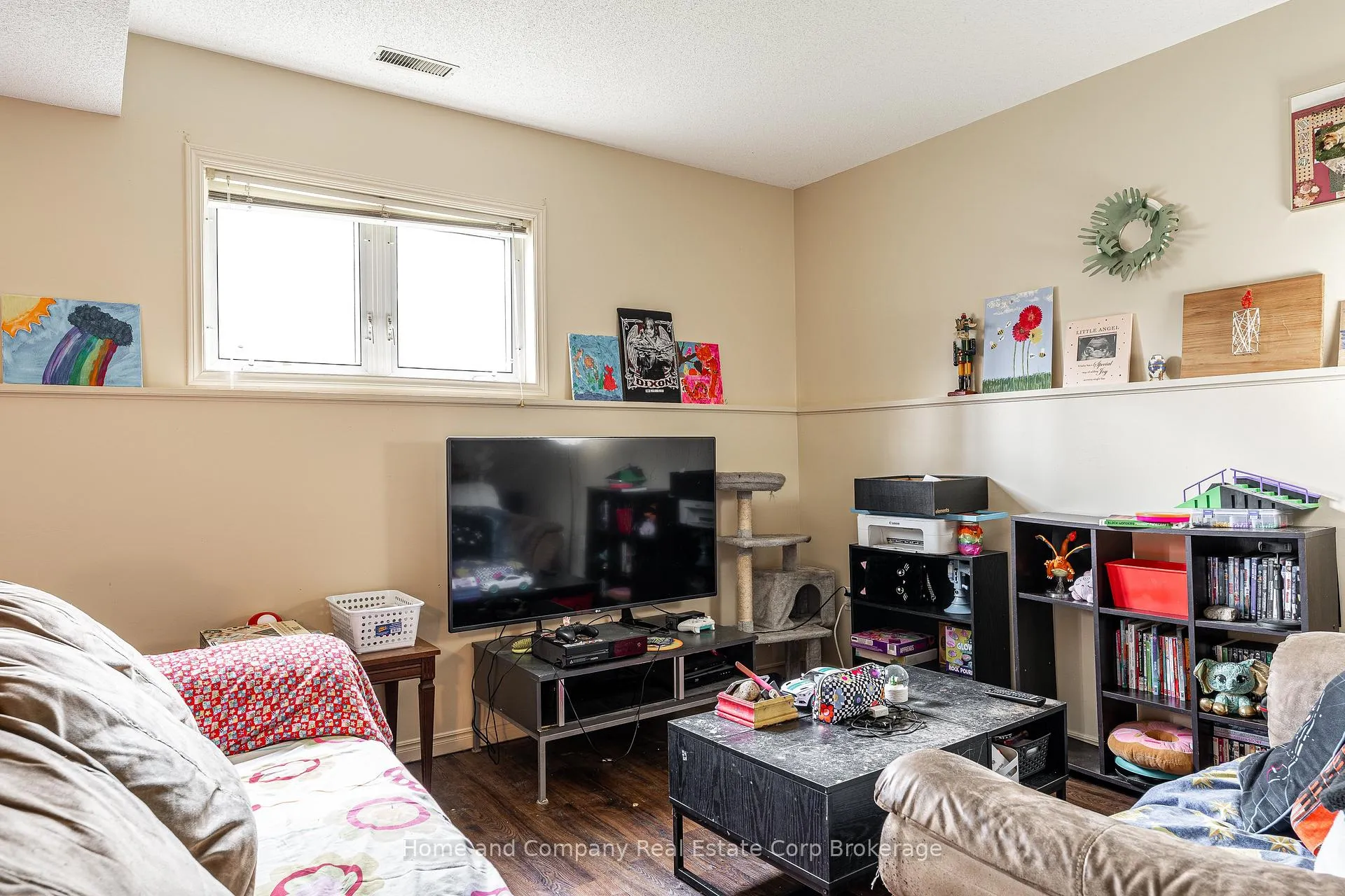 Photo 24 of 256 Huron Street, Stratford — HOMEH