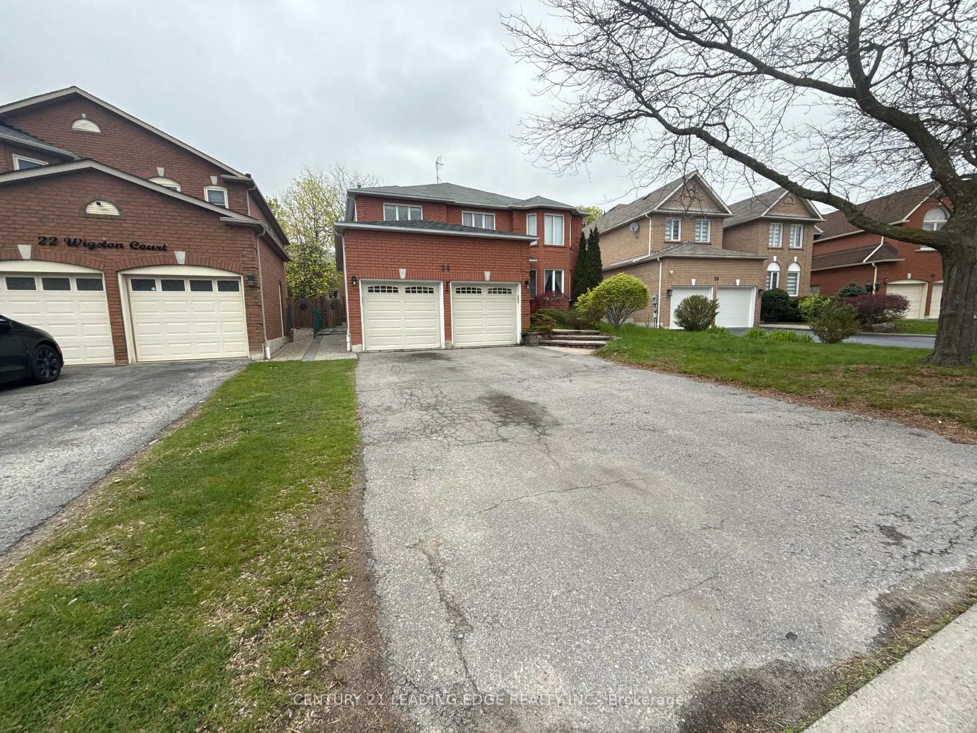 Front of Unit Lower, 24 Wigston Court