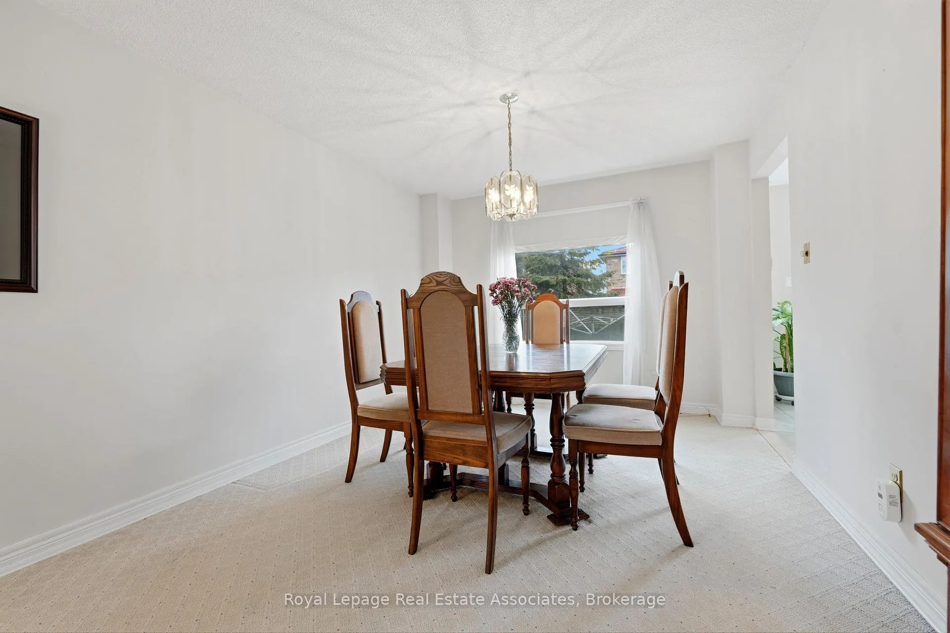Photo 18 of 14 Beisel Court, Brampton, Heart Lake West — HOMEH