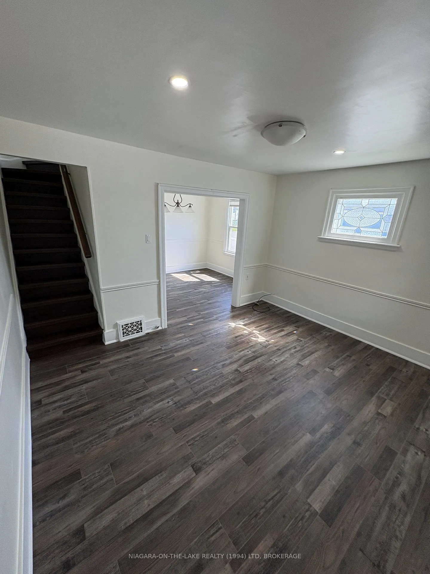 Photo 2 of 4887 Morrison Street S, Niagara Falls, Cherrywood — HOMEH