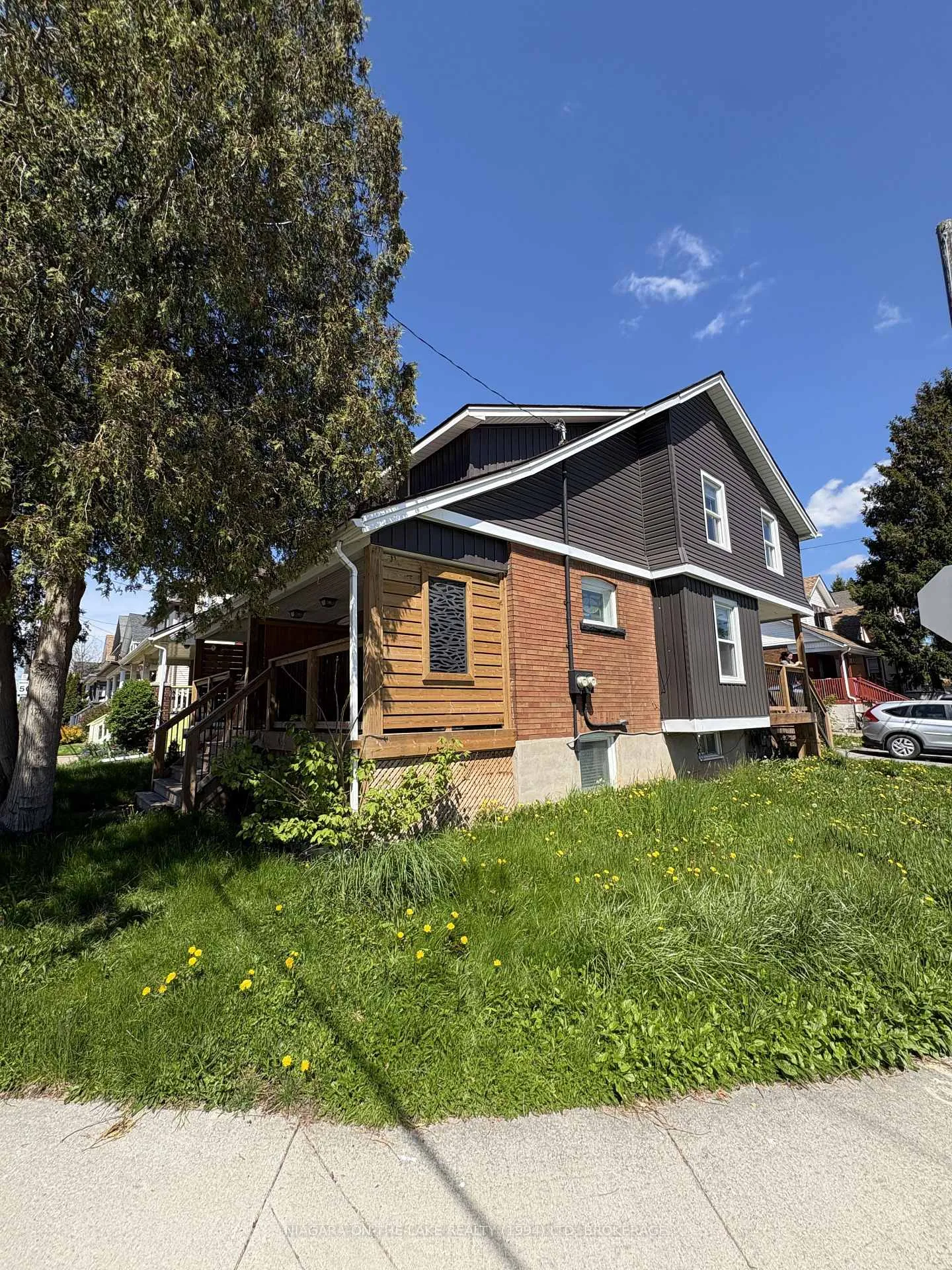 Photo 18 of 4887 Morrison Street S, Niagara Falls, Cherrywood — HOMEH