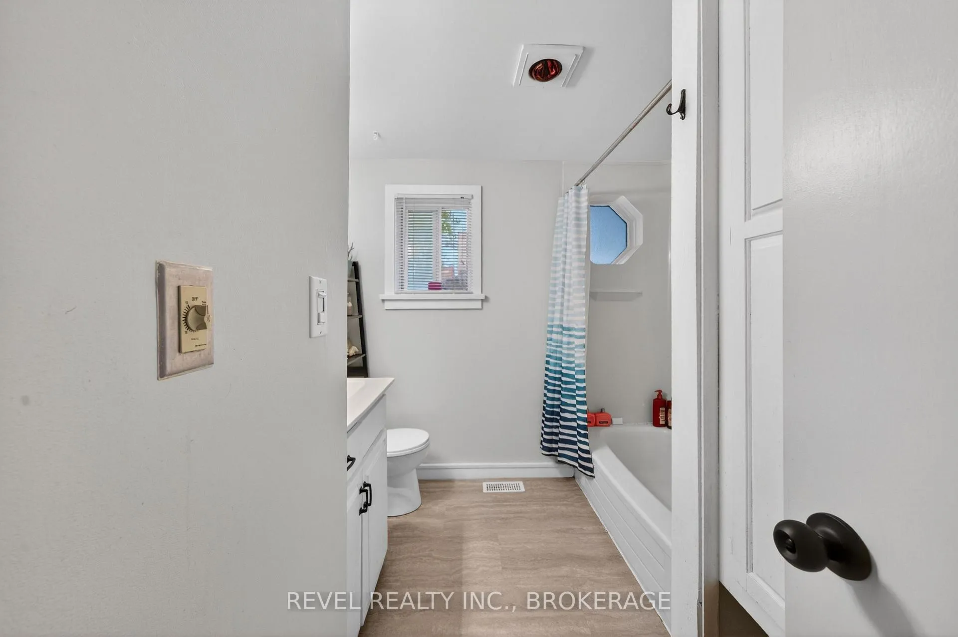 Photo 17 of 4331 Mill Street, Frontenac, Frontenac South — HOMEH