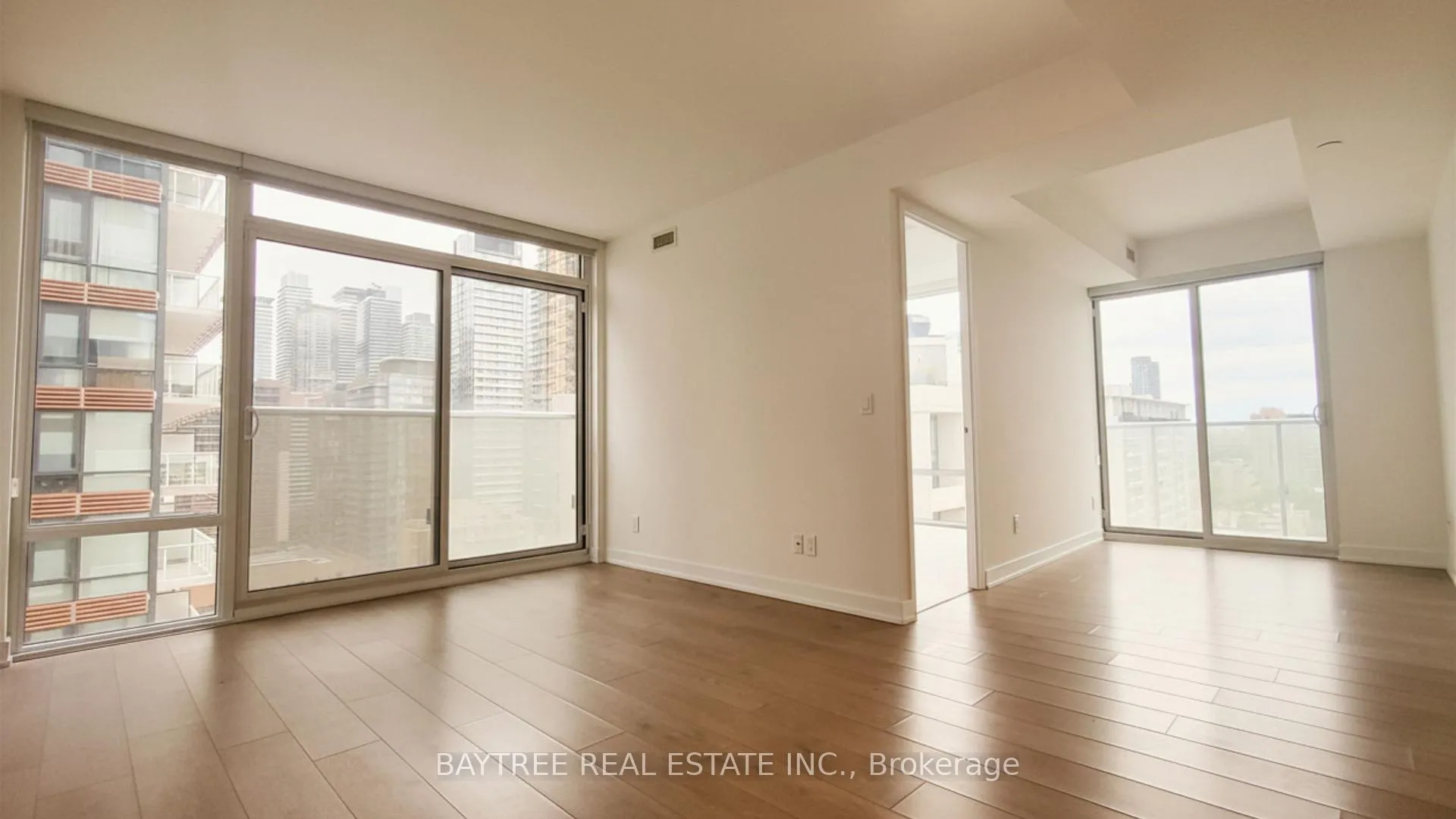 Photo 6 of Unit 1305, 501 Yonge Street, Toronto, Church-Yonge Corridor — HOMEH