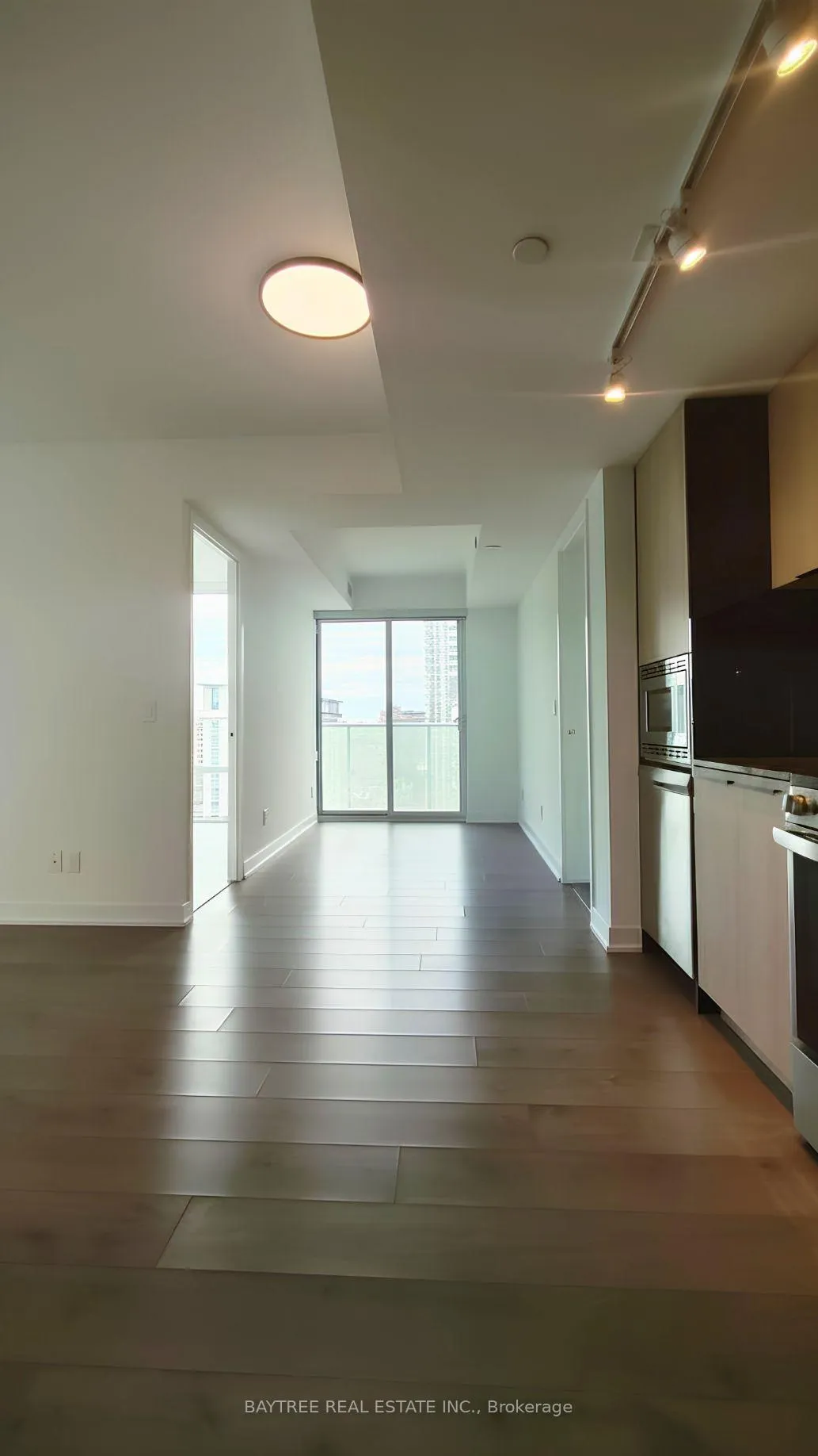 Photo 13 of Unit 1305, 501 Yonge Street, Toronto, Church-Yonge Corridor — HOMEH