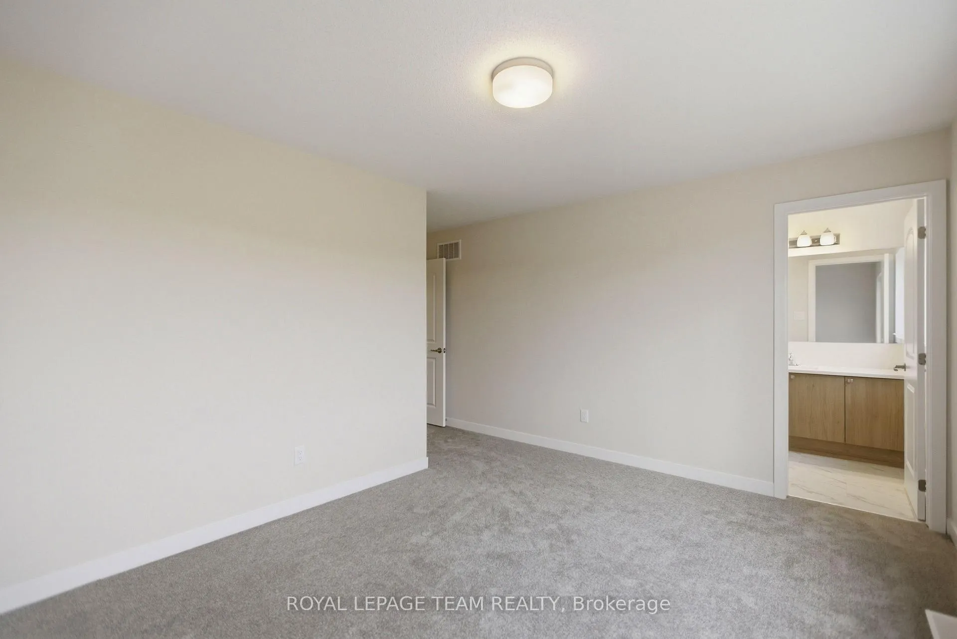 Photo 13 of 984 De Pencier Drive, North Grenville, North Grenville Twp (Kemptville South) — HOMEH