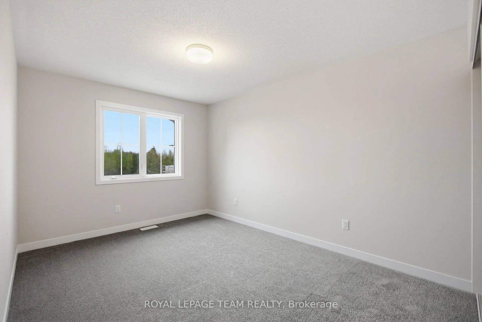 Photo 16 of 984 De Pencier Drive, North Grenville, North Grenville Twp (Kemptville South) — HOMEH