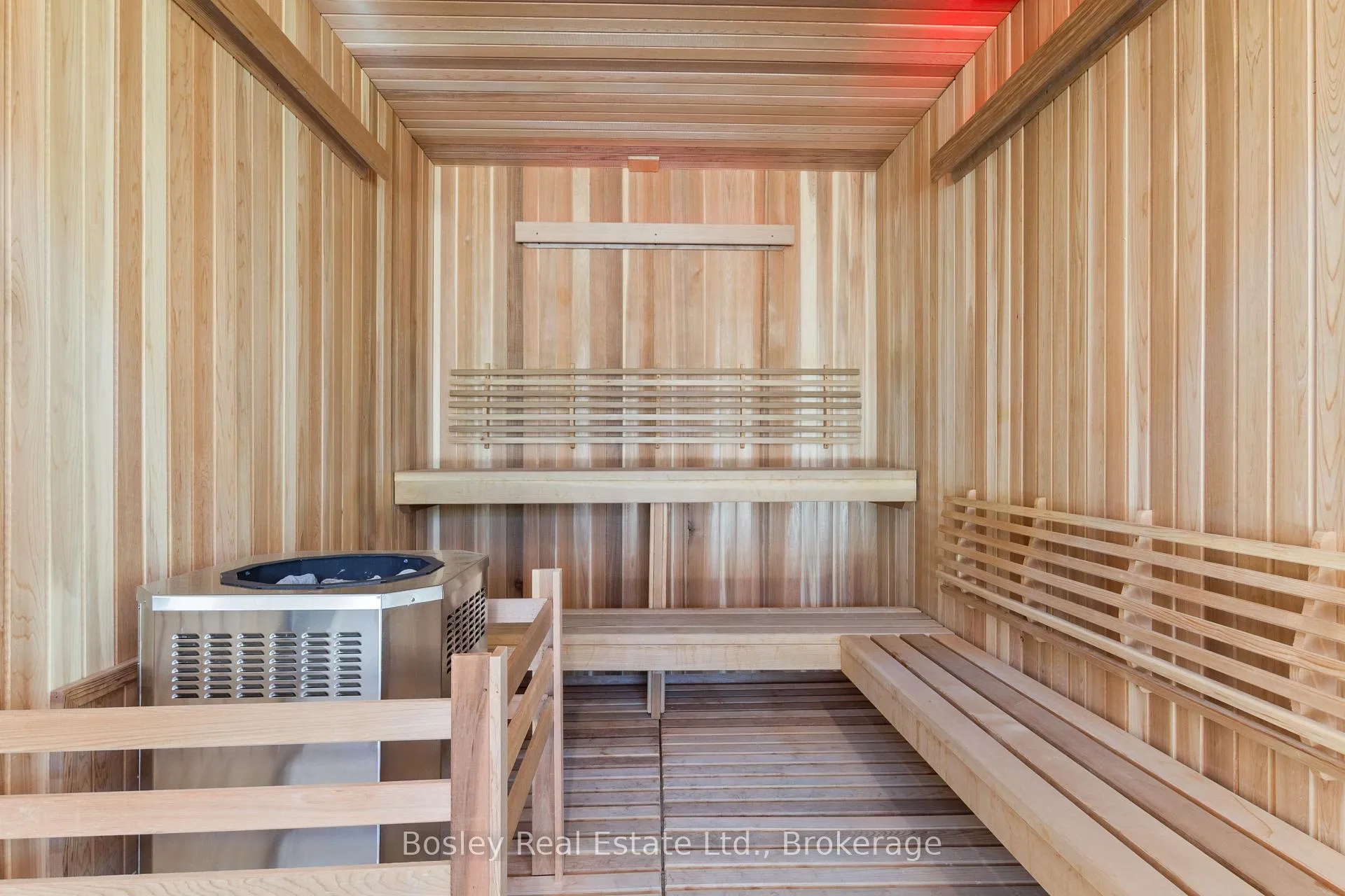 Photo 41 of 130 White Oak Crescent, Blue Mountains — HOMEH