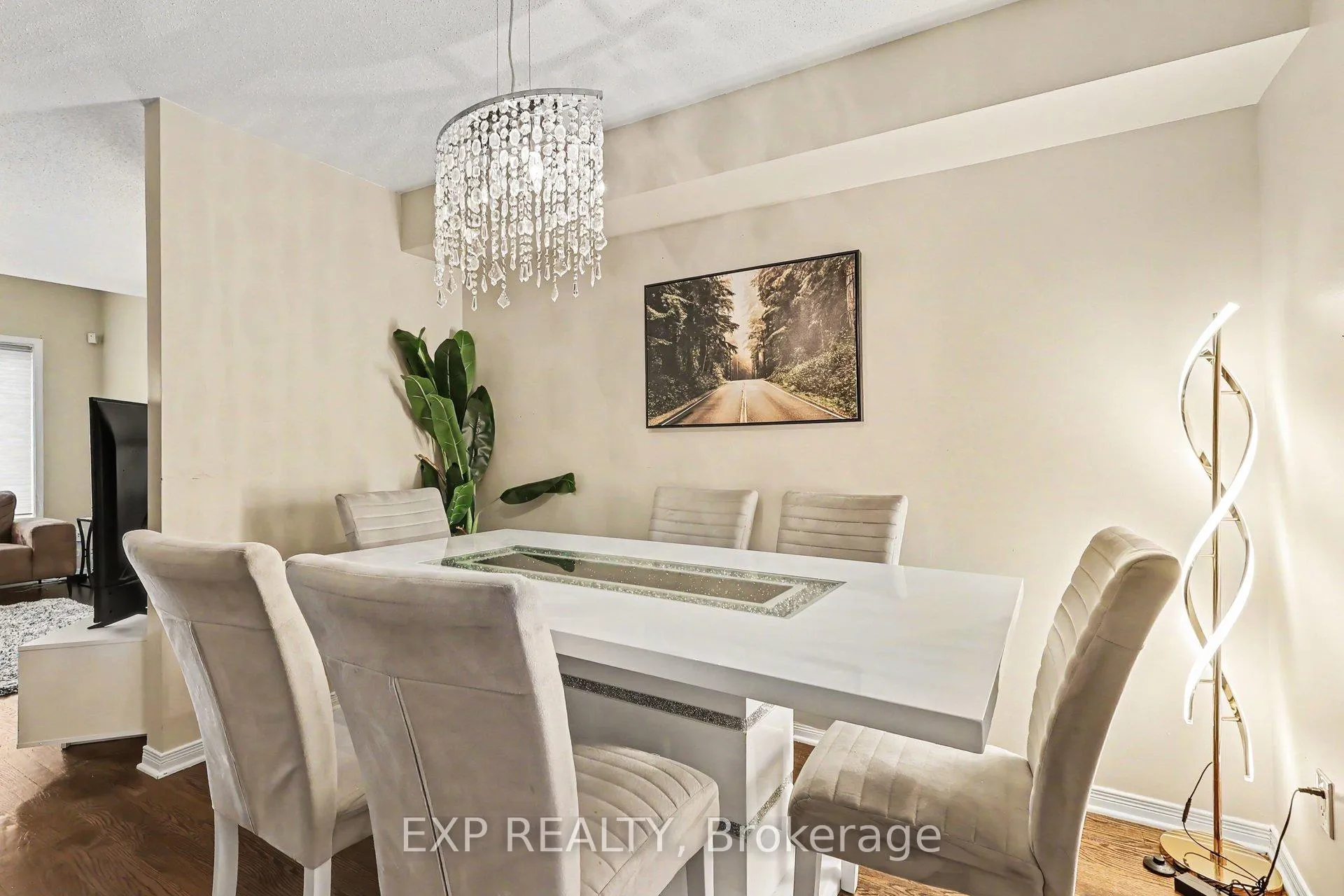 Photo 3 of 273 Rolling Meadow Crescent, Ottawa, Mer Bleue/Bradley Estates/Anderson Park — HOMEH