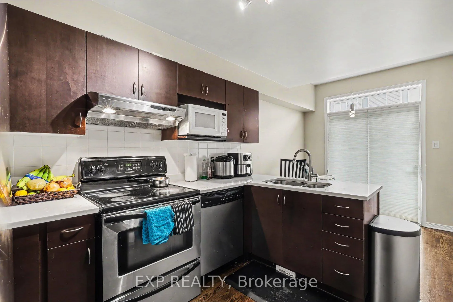 Photo 5 of 273 Rolling Meadow Crescent, Ottawa, Mer Bleue/Bradley Estates/Anderson Park — HOMEH