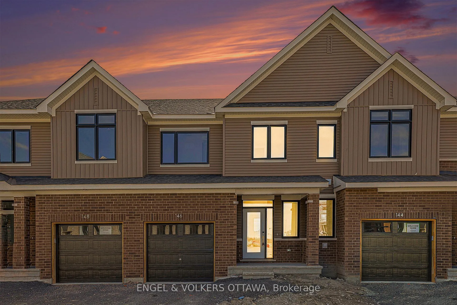Photo 2 of 146 Beebalm Crescent, Ottawa, Barrhaven - Half Moon Bay — HOMEH