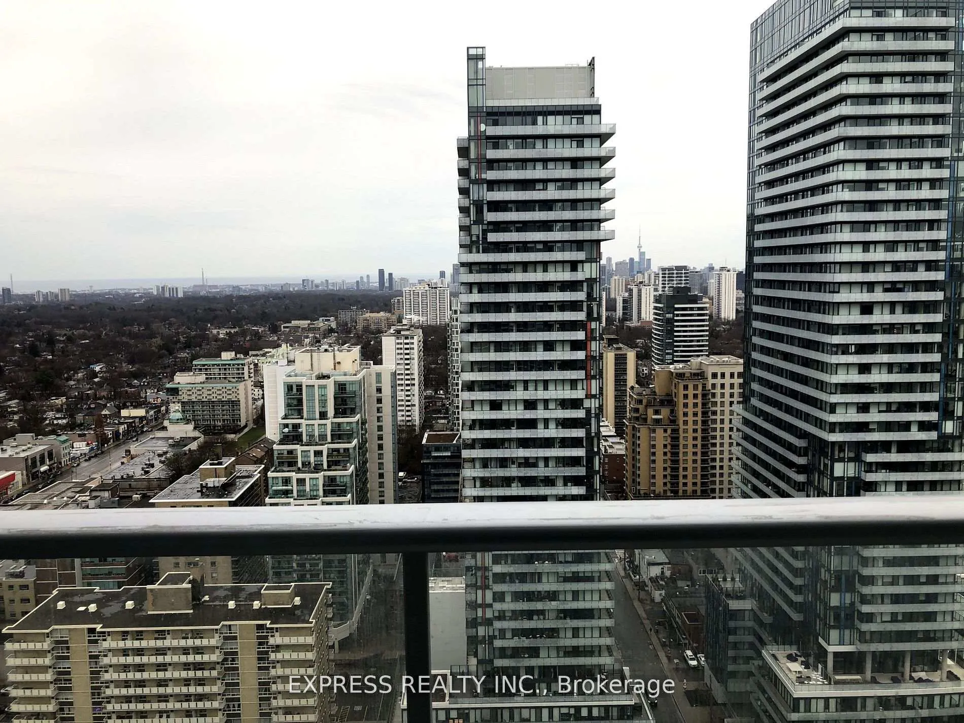Photo 6 of Unit 3207, 195 Redpath Avenue, Toronto, Mount Pleasant West — HOMEH