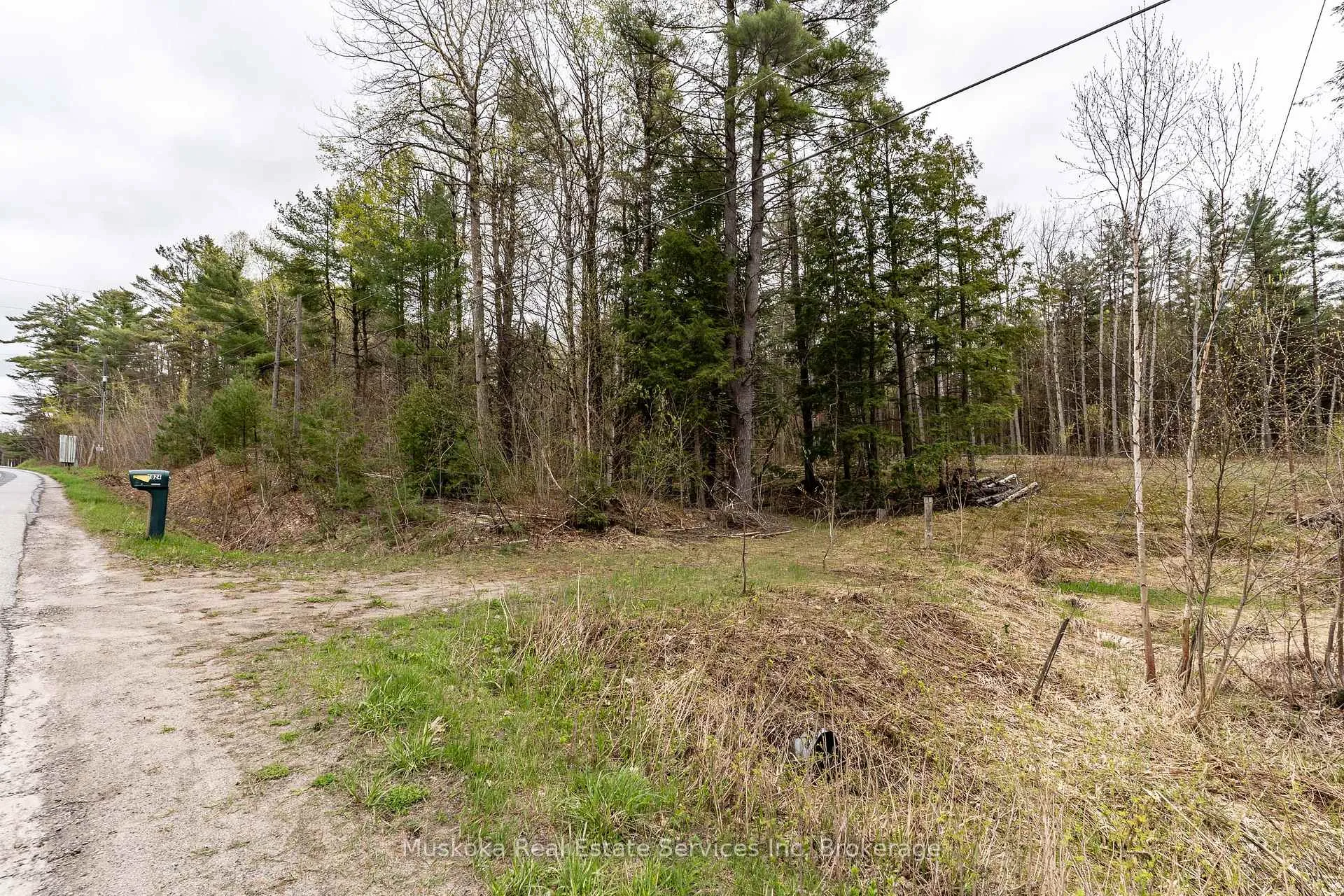 Photo 3 of 1023 Sparrow Lake Route D, Gravenhurst, Morrison — HOMEH