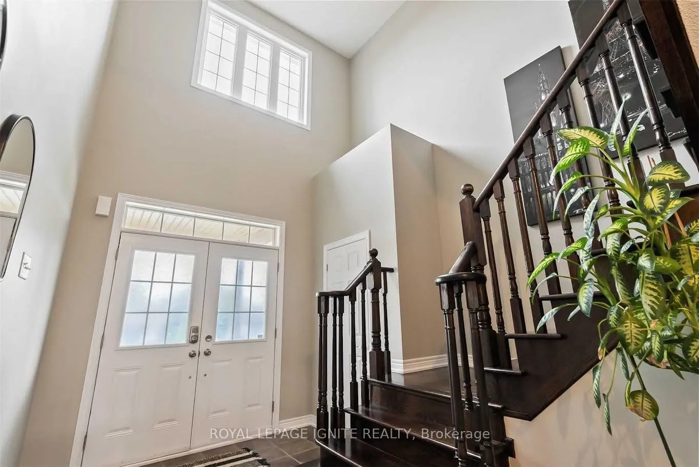 Photo 2 of 54 Albert Street, Clarington, Bowmanville — HOMEH