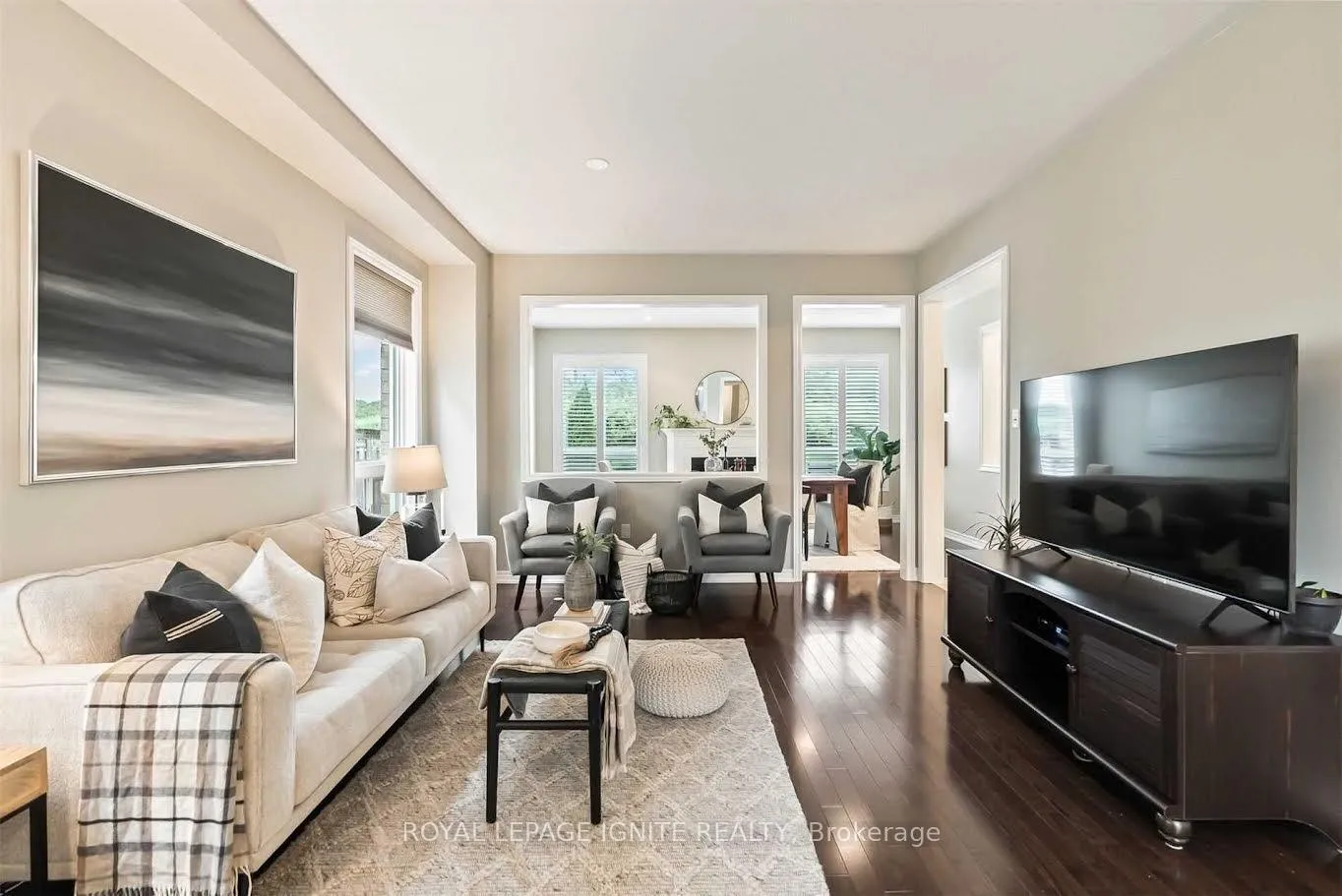 Photo 6 of 54 Albert Street, Clarington, Bowmanville — HOMEH