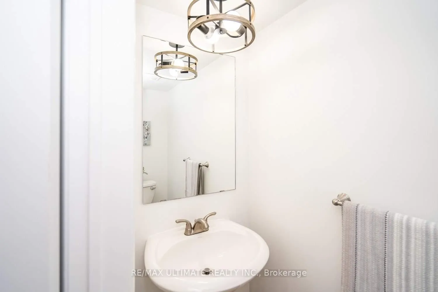 Photo 15 of 217 Marilyn Street, Shelburne — HOMEH