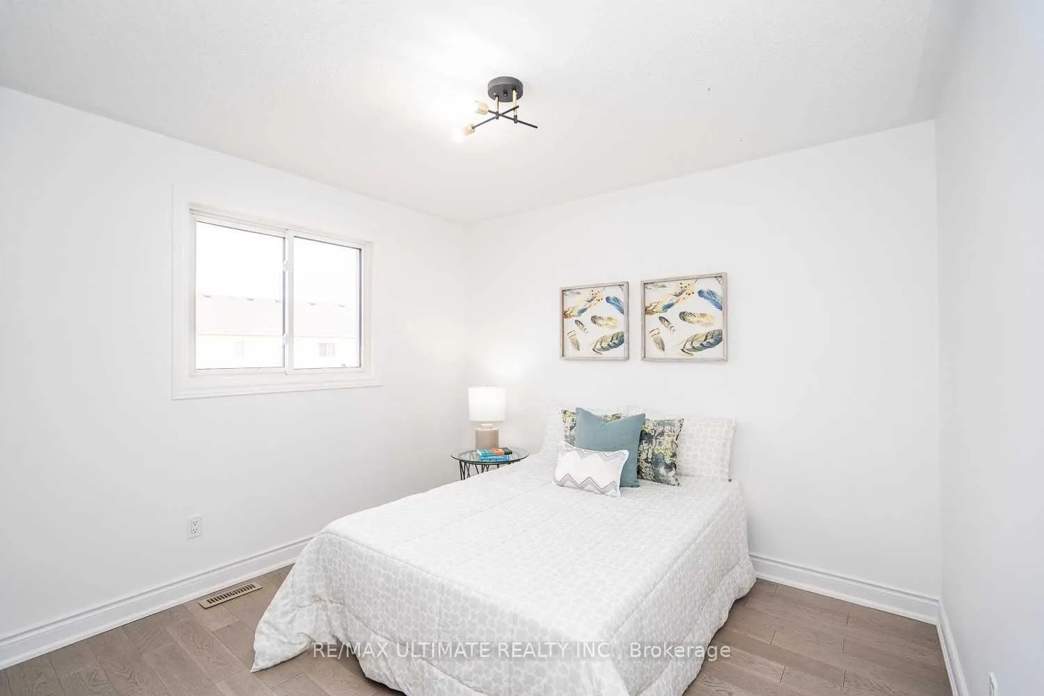 Photo 16 of 217 Marilyn Street, Shelburne — HOMEH
