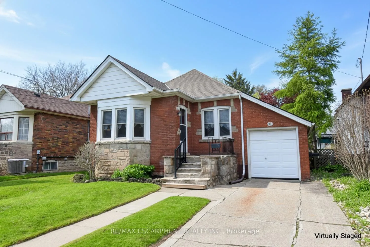 Photo 1 of 8 Norwood Road, Hamilton, Westdale — HOMEH