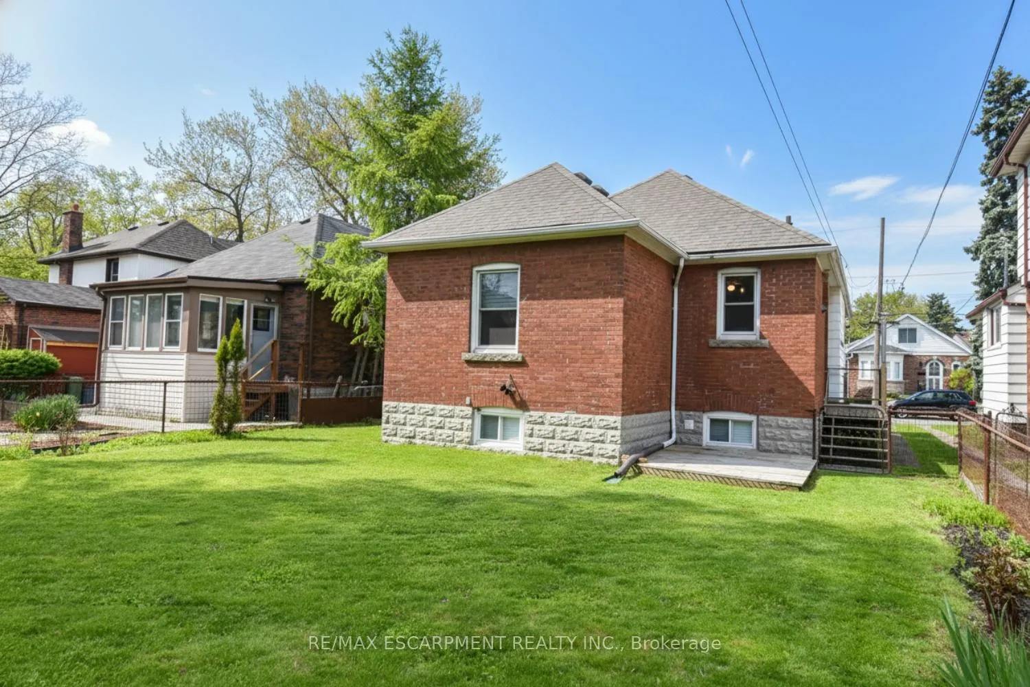 Photo 29 of 8 Norwood Road, Hamilton, Westdale — HOMEH