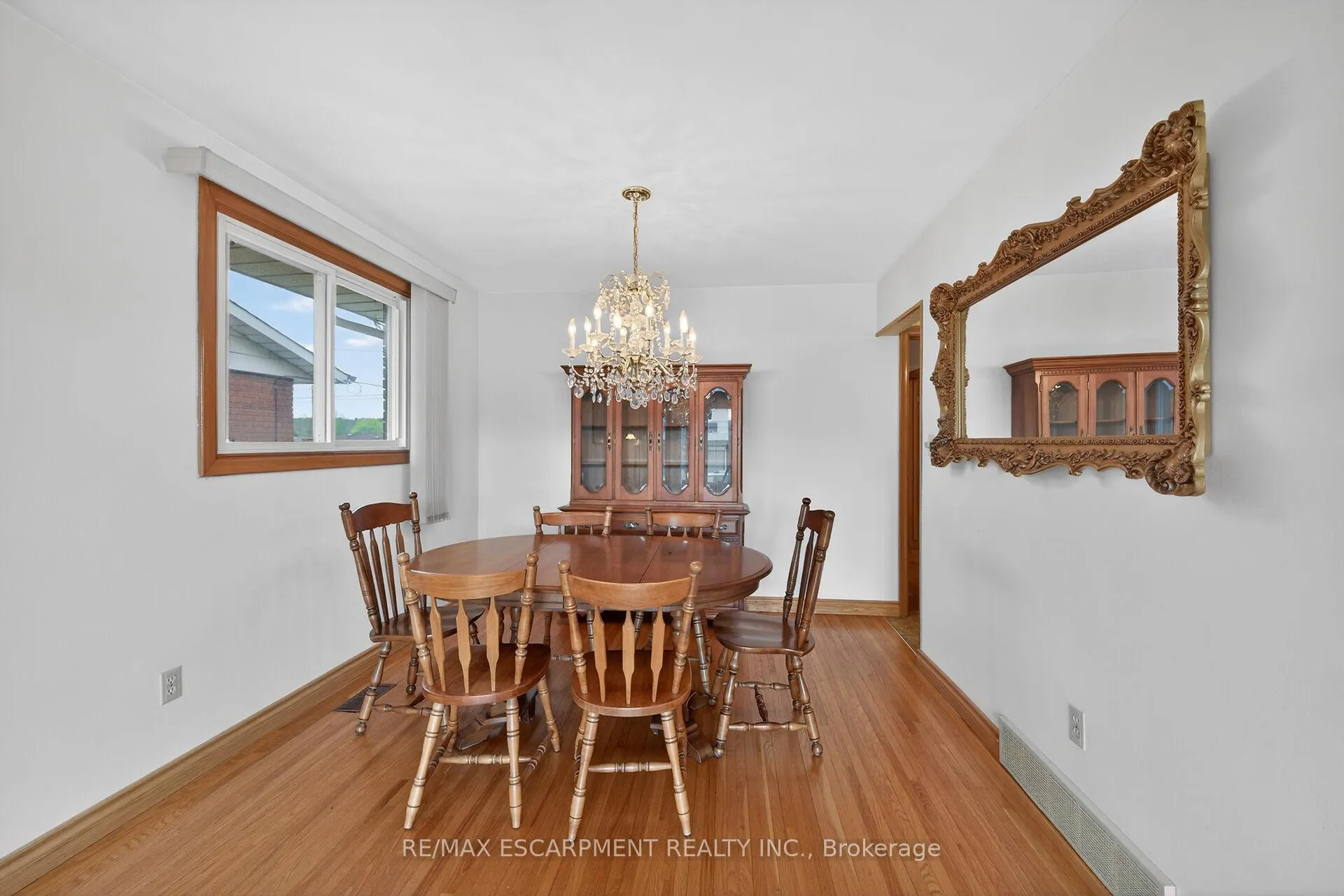 Photo 10 of 336 Montmorency Drive, Hamilton, Red Hill — HOMEH