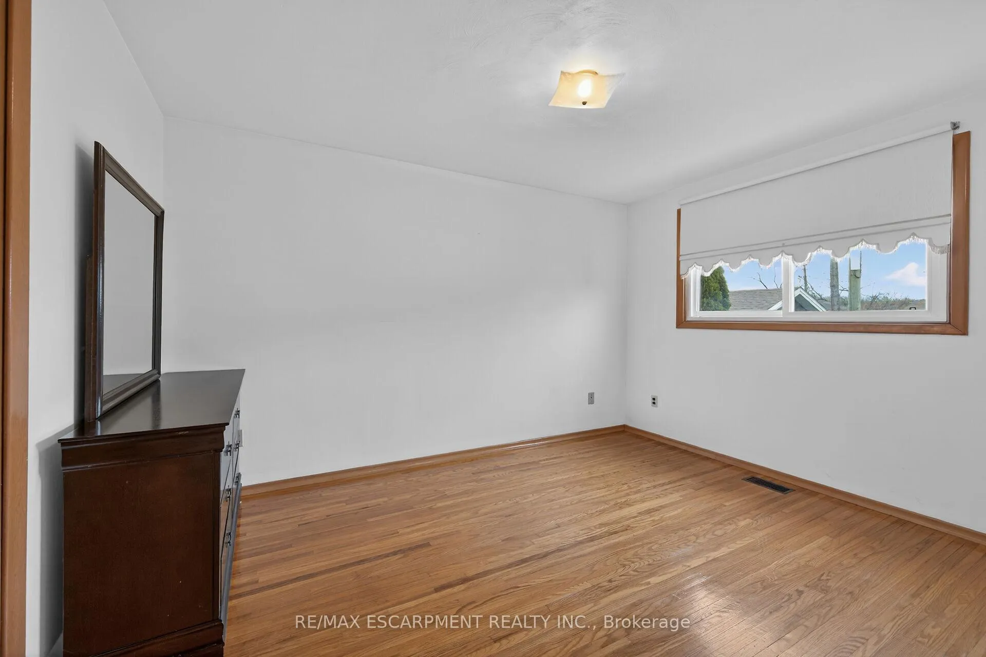 Photo 19 of 336 Montmorency Drive, Hamilton, Red Hill — HOMEH