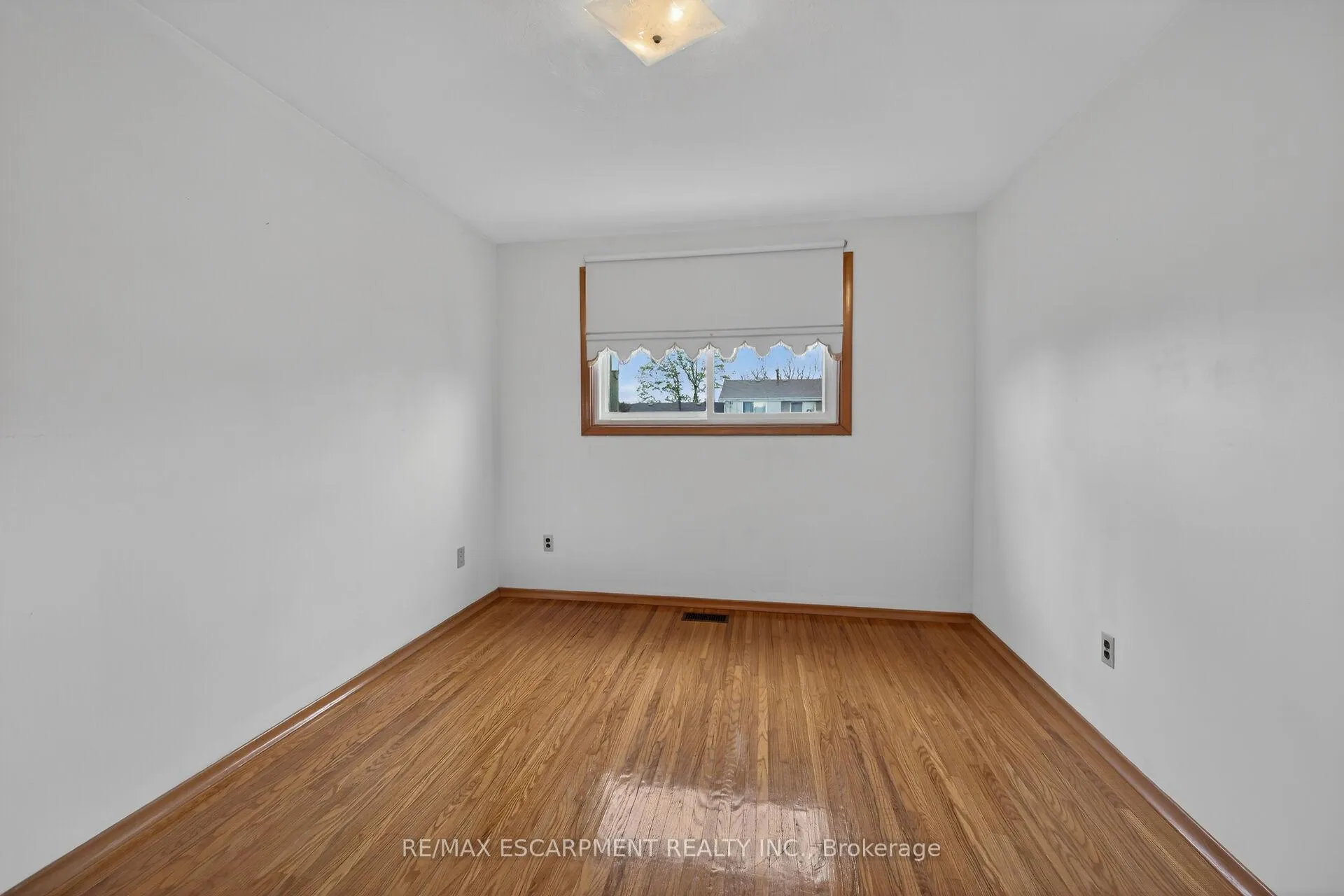 Photo 20 of 336 Montmorency Drive, Hamilton, Red Hill — HOMEH