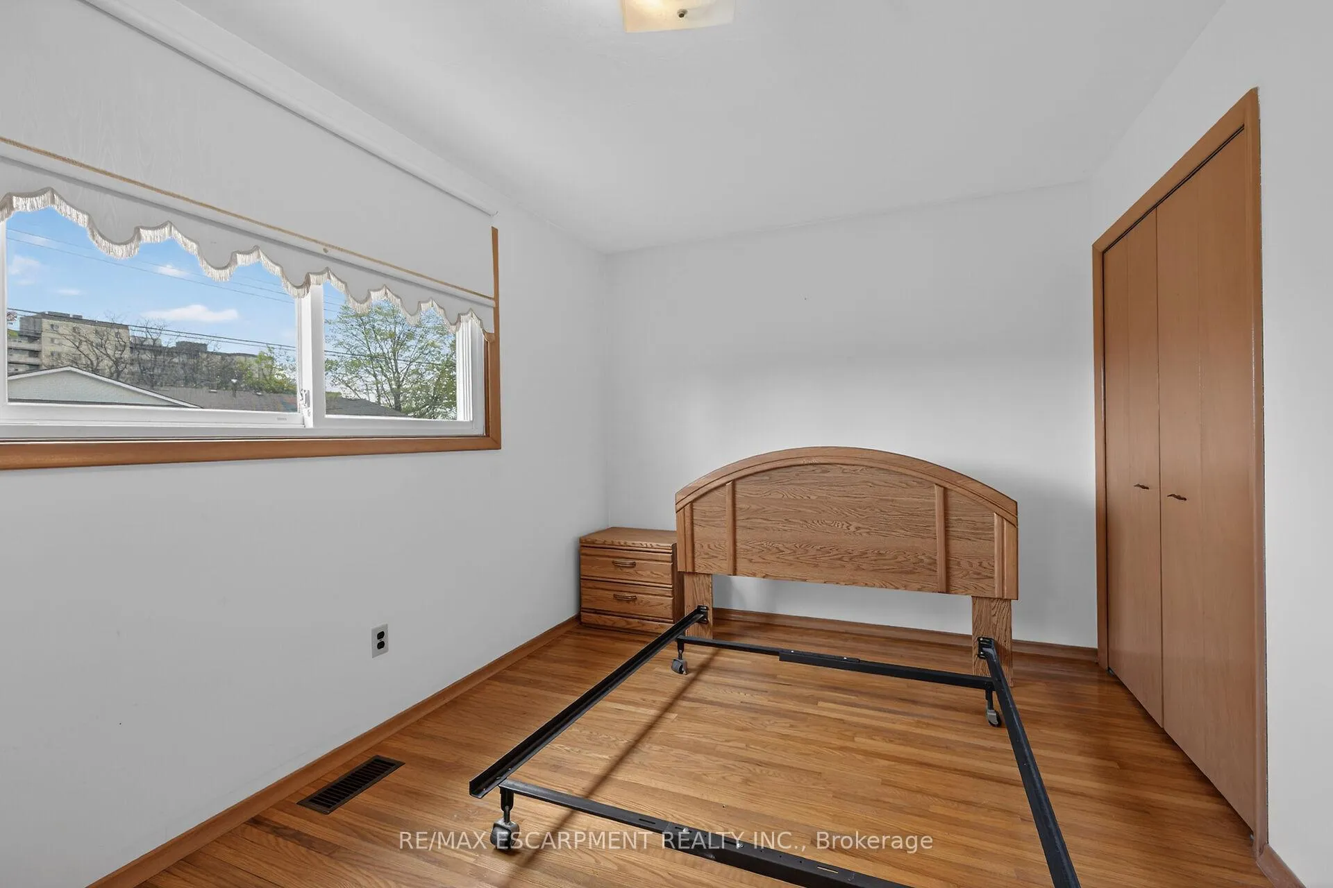 Photo 23 of 336 Montmorency Drive, Hamilton, Red Hill — HOMEH