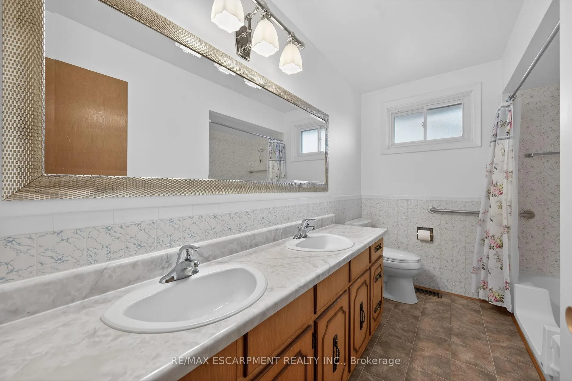 Photo 27 of 336 Montmorency Drive, Hamilton, Red Hill — HOMEH