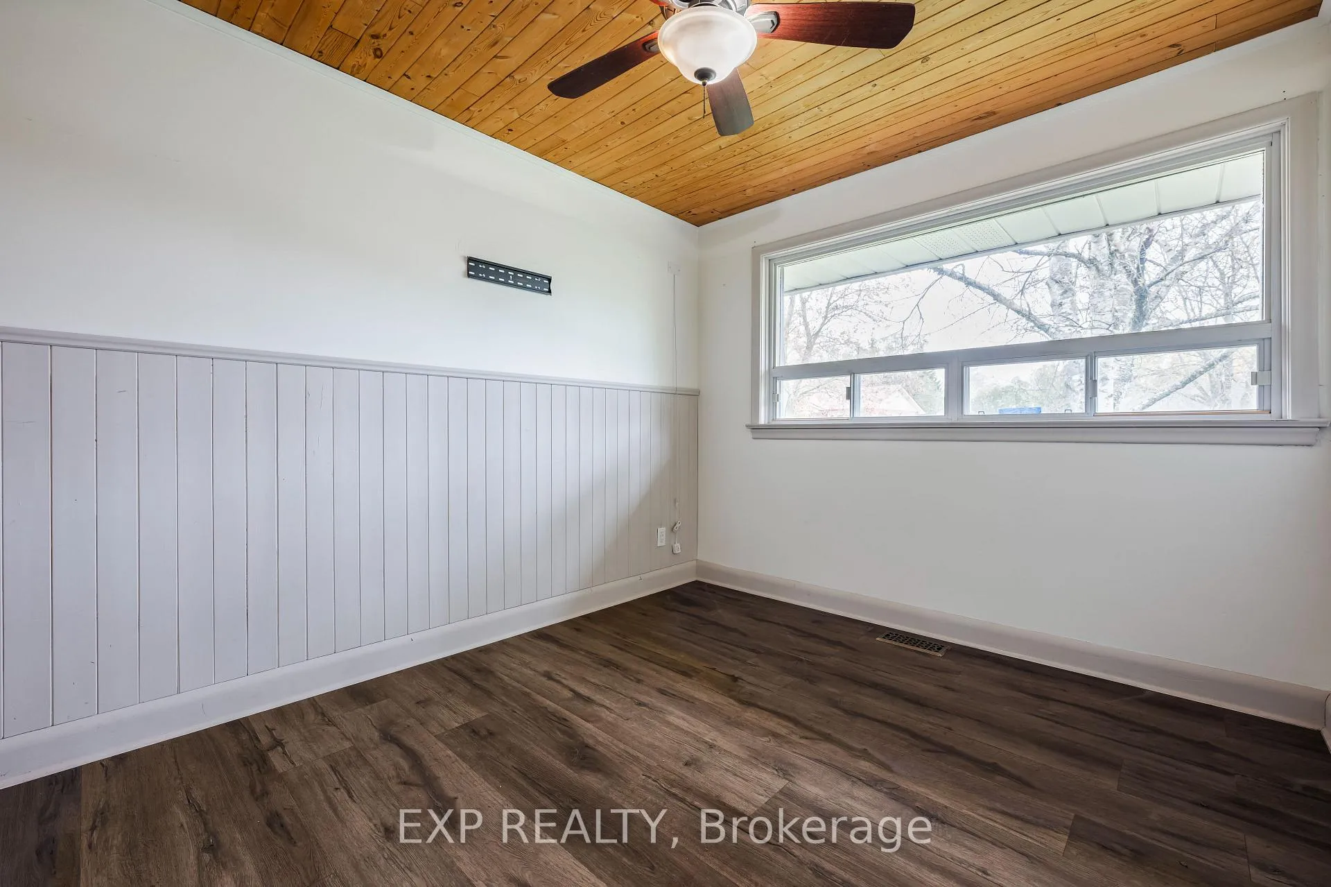 Photo 21 of 16 Carberry Street, Erin, Hillsburgh — HOMEH