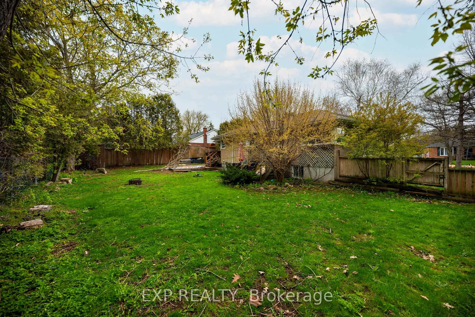 Photo 45 of 16 Carberry Street, Erin, Hillsburgh — HOMEH