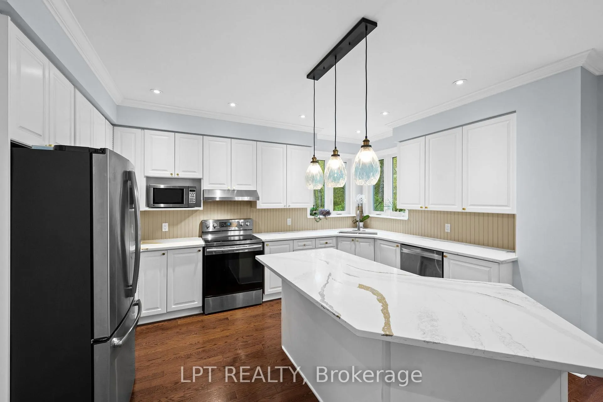 Photo 13 of 66 Forest Gate Way N, Ottawa, Barrhaven East — HOMEH