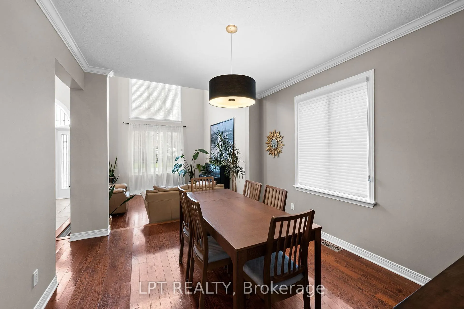 Photo 18 of 66 Forest Gate Way N, Ottawa, Barrhaven East — HOMEH