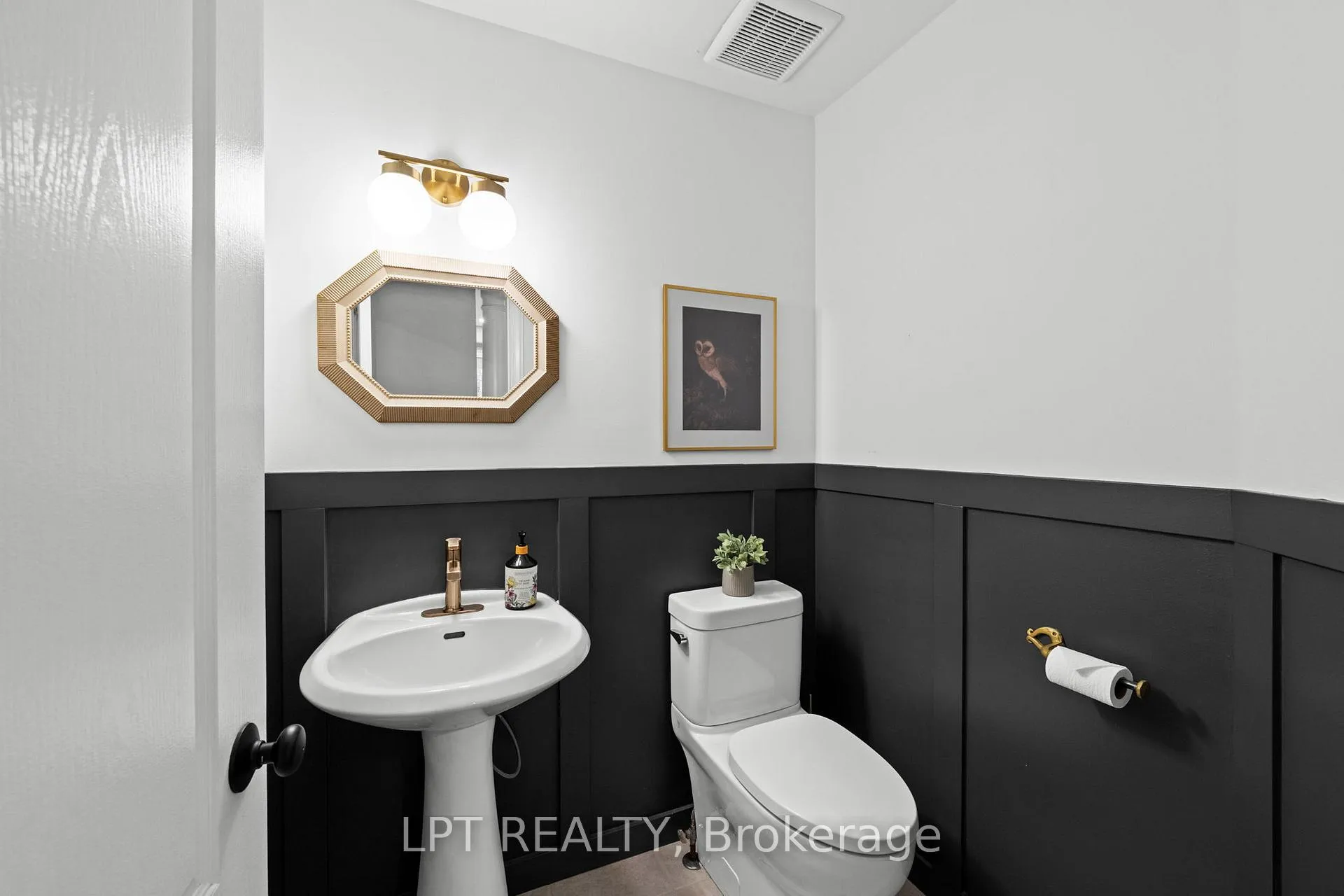 Photo 20 of 66 Forest Gate Way N, Ottawa, Barrhaven East — HOMEH
