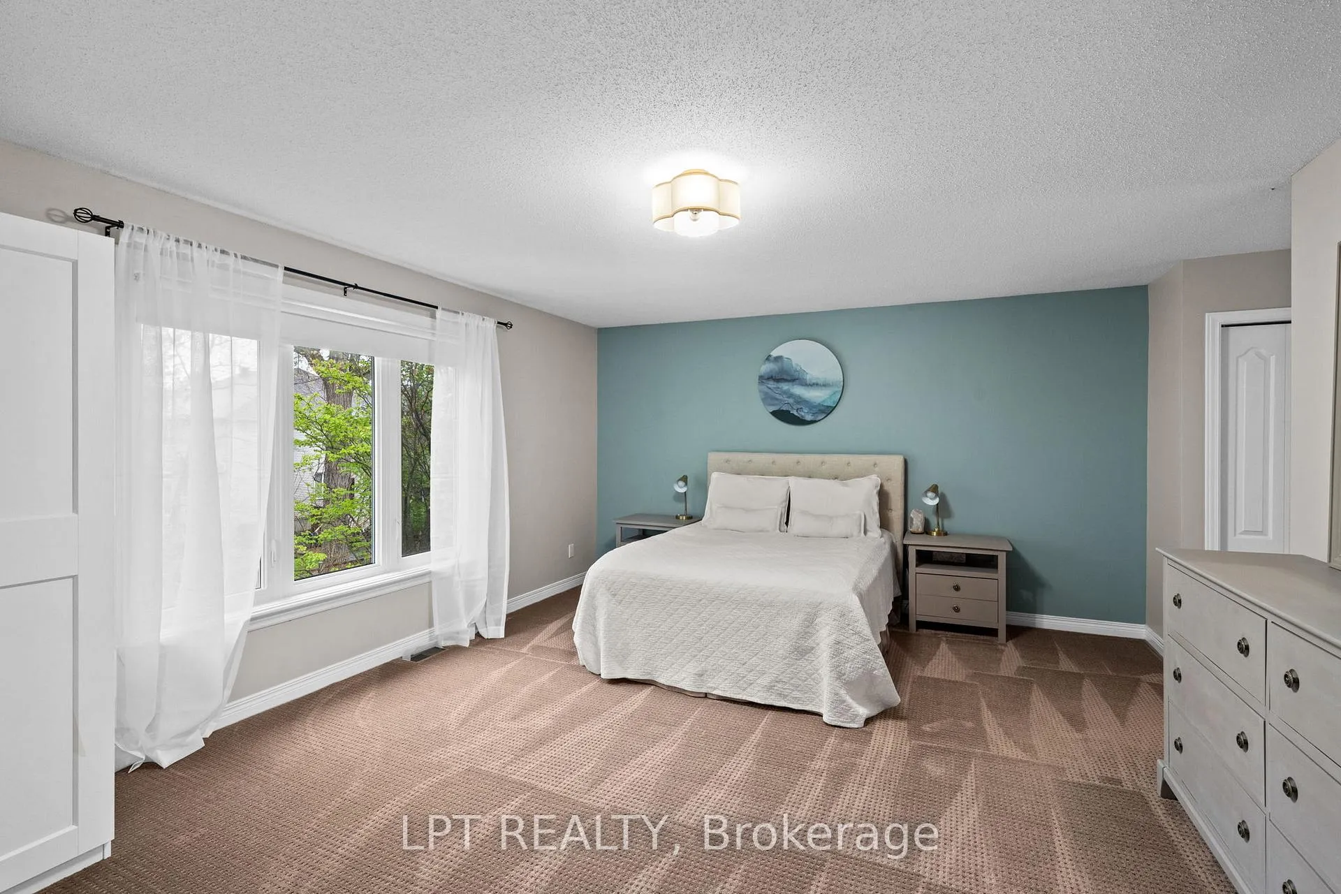 Photo 23 of 66 Forest Gate Way N, Ottawa, Barrhaven East — HOMEH