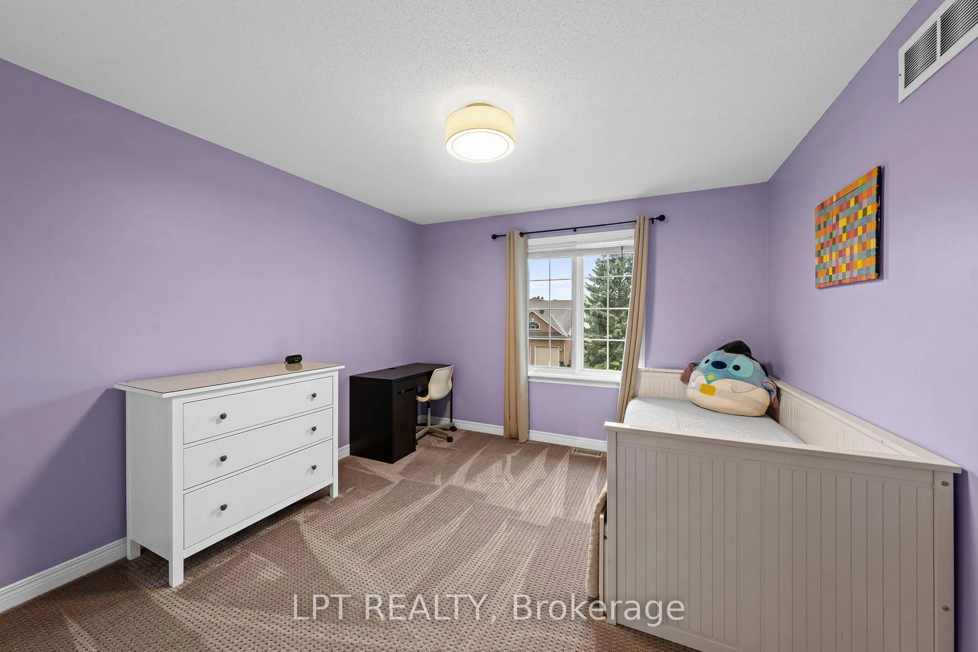 Photo 29 of 66 Forest Gate Way N, Ottawa, Barrhaven East — HOMEH