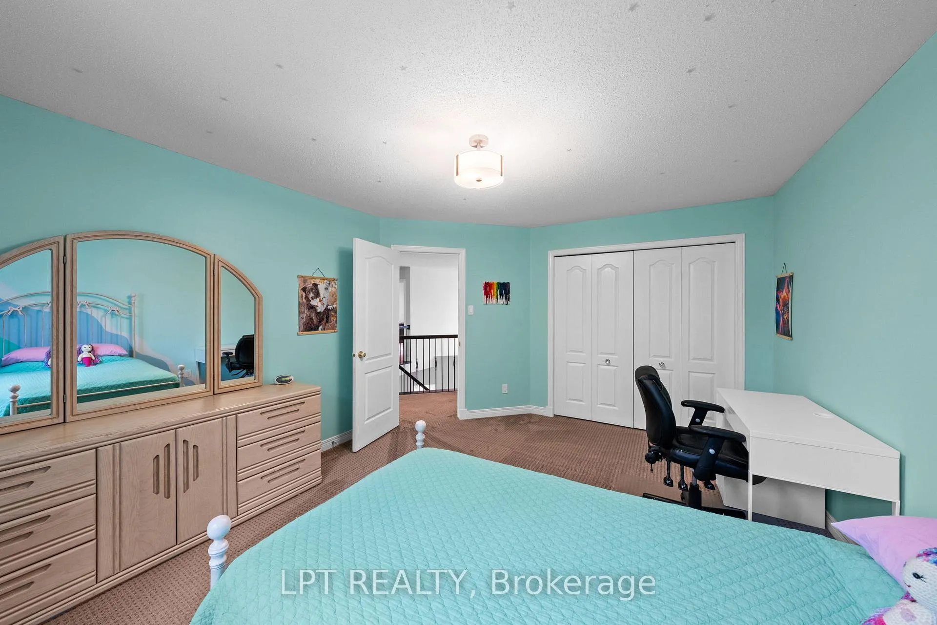 Photo 33 of 66 Forest Gate Way N, Ottawa, Barrhaven East — HOMEH