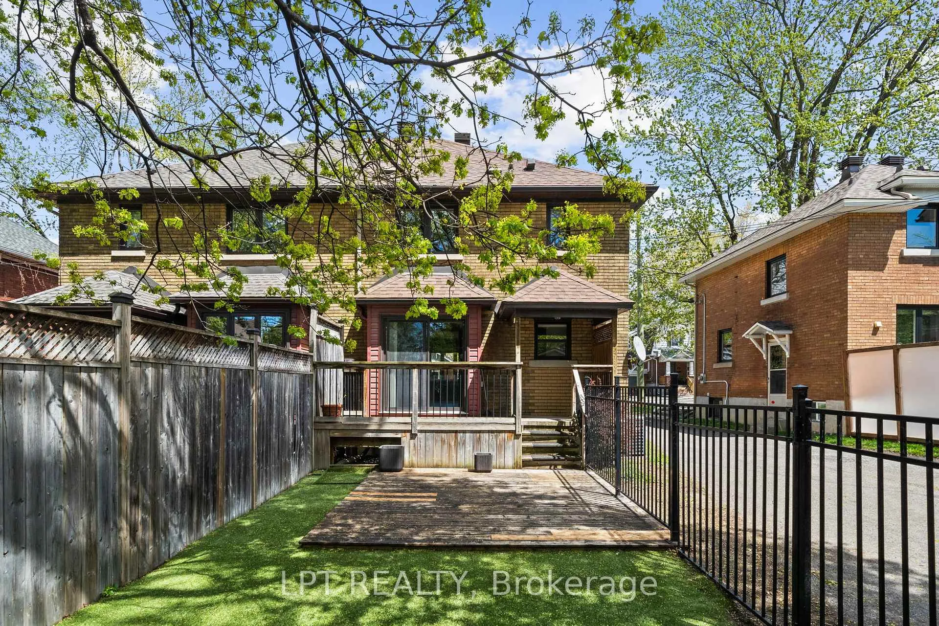 Photo 35 of 126 Blackburn Avenue, Ottawa, Sandy Hill — HOMEH