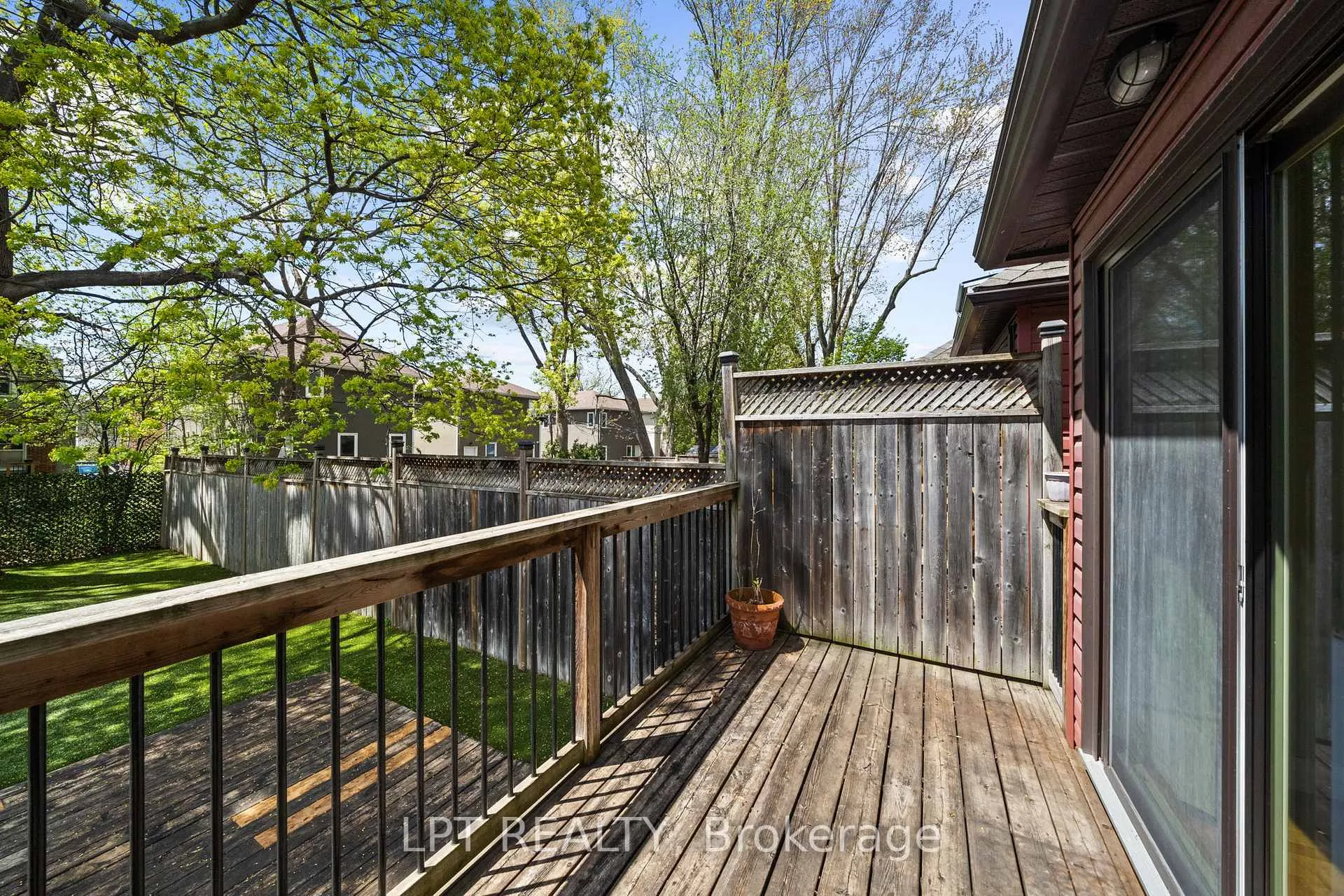 Photo 38 of 126 Blackburn Avenue, Ottawa, Sandy Hill — HOMEH