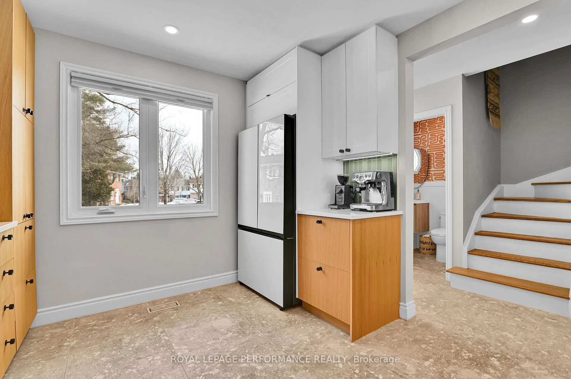 Photo 6 of 835 Provost Drive, Ottawa, Riverside Park South — HOMEH