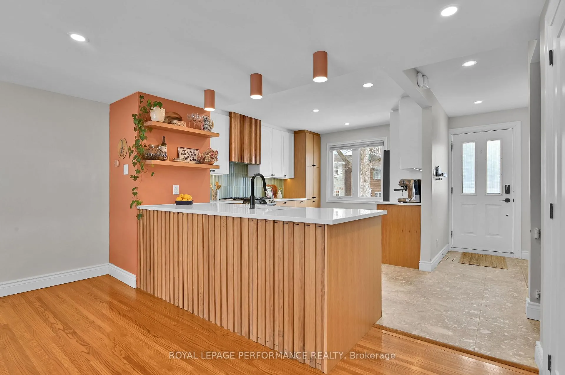 Photo 8 of 835 Provost Drive, Ottawa, Riverside Park South — HOMEH