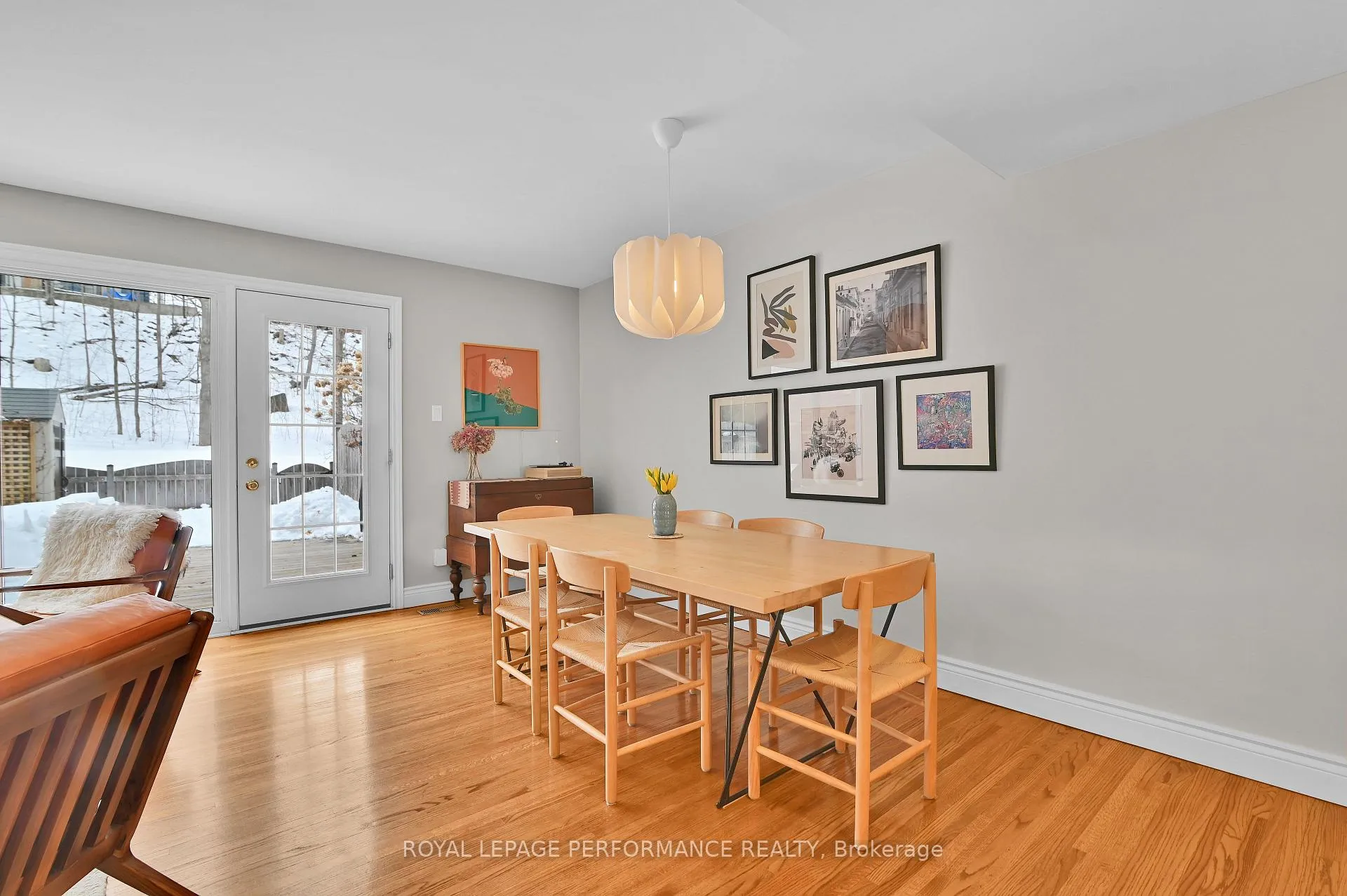 Photo 9 of 835 Provost Drive, Ottawa, Riverside Park South — HOMEH