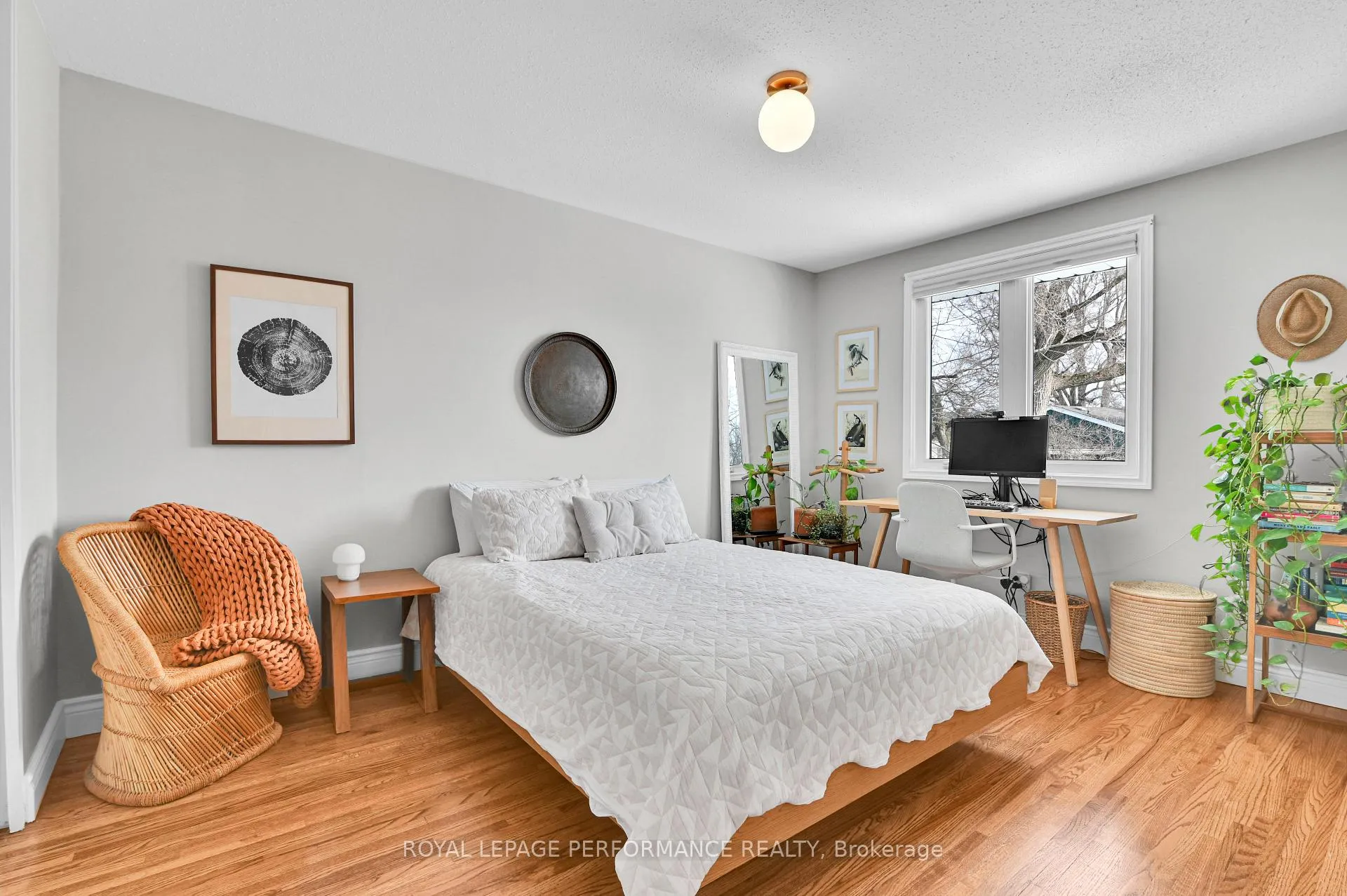 Photo 20 of 835 Provost Drive, Ottawa, Riverside Park South — HOMEH