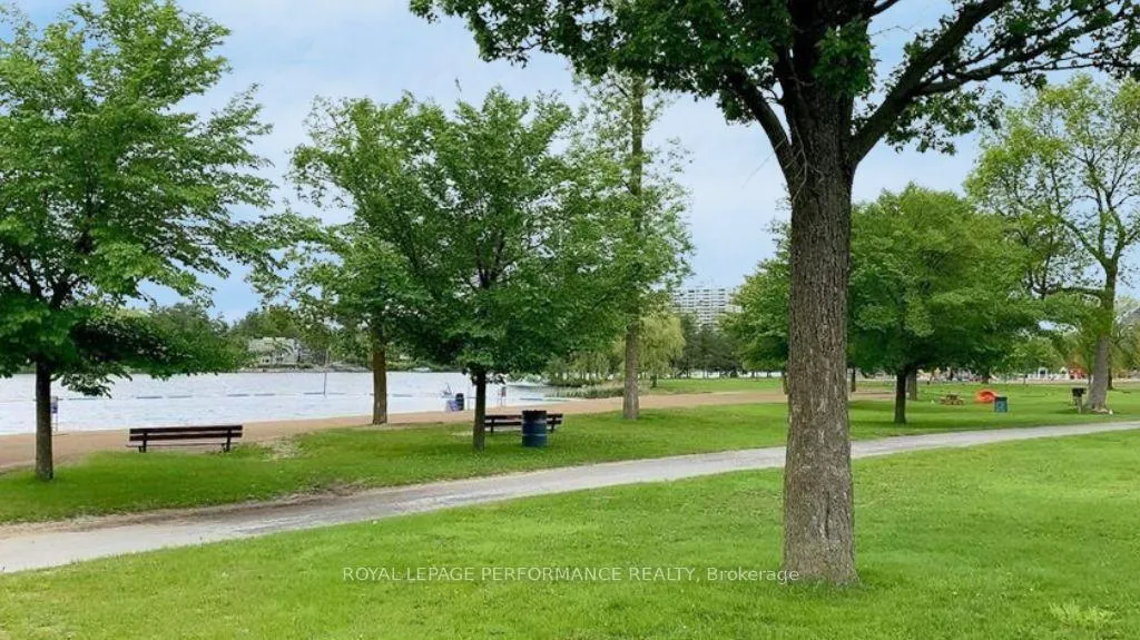 Photo 33 of 835 Provost Drive, Ottawa, Riverside Park South — HOMEH